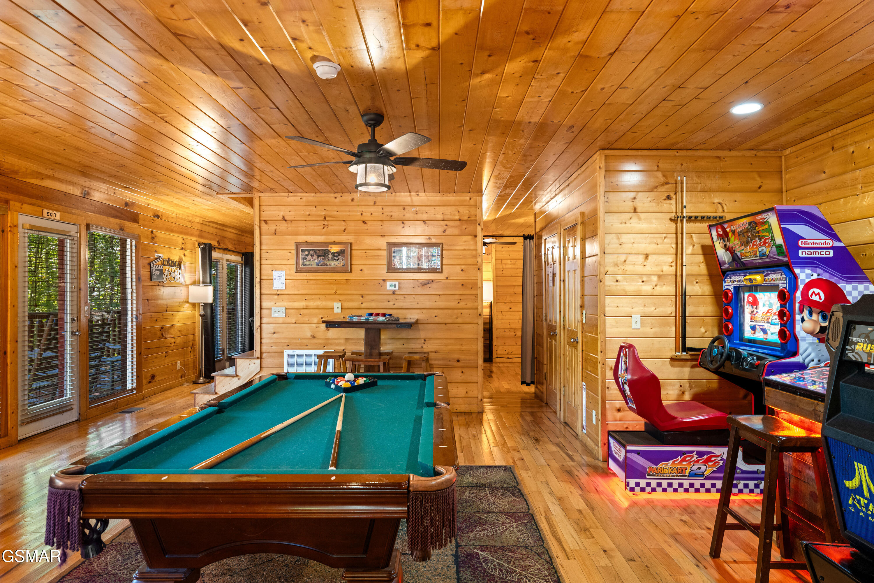 1642 Kissing Way Sevierville TN 37862