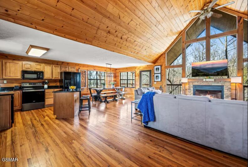 1615 Pinewood Way Sevierville TN 37862