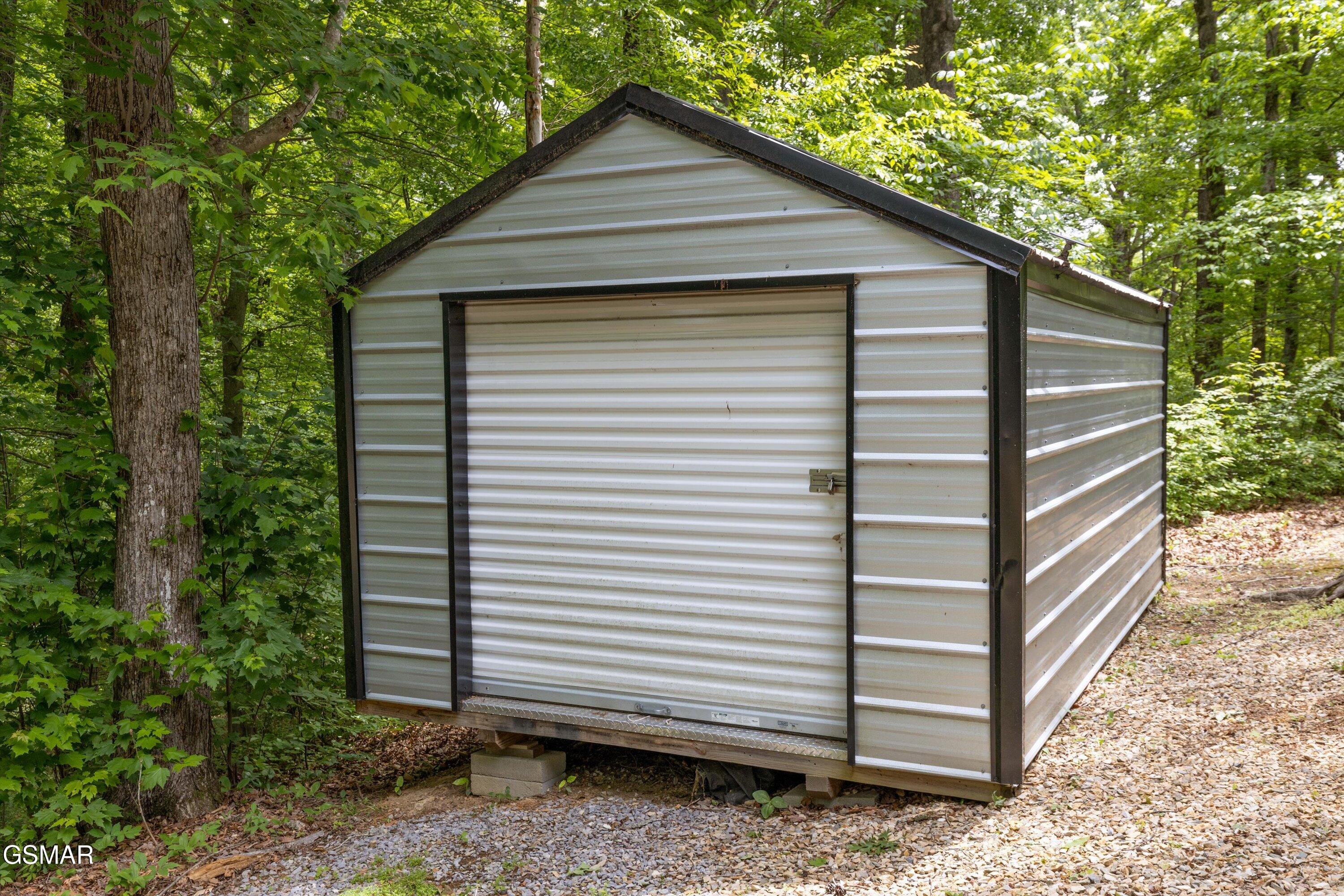 3068 Winding Way Cosby TN 37722