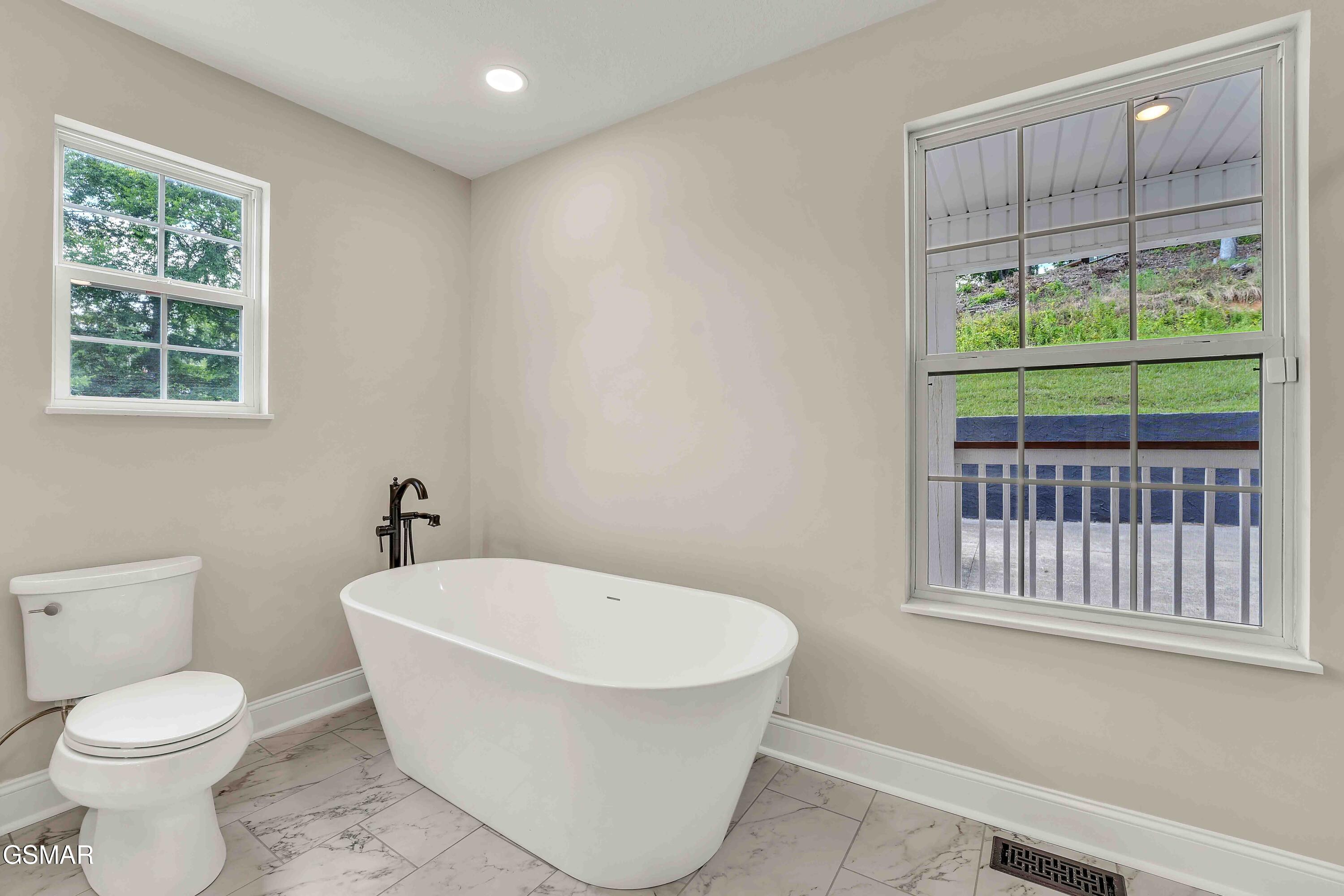 334 Amolee Lane Sevierville TN 37876