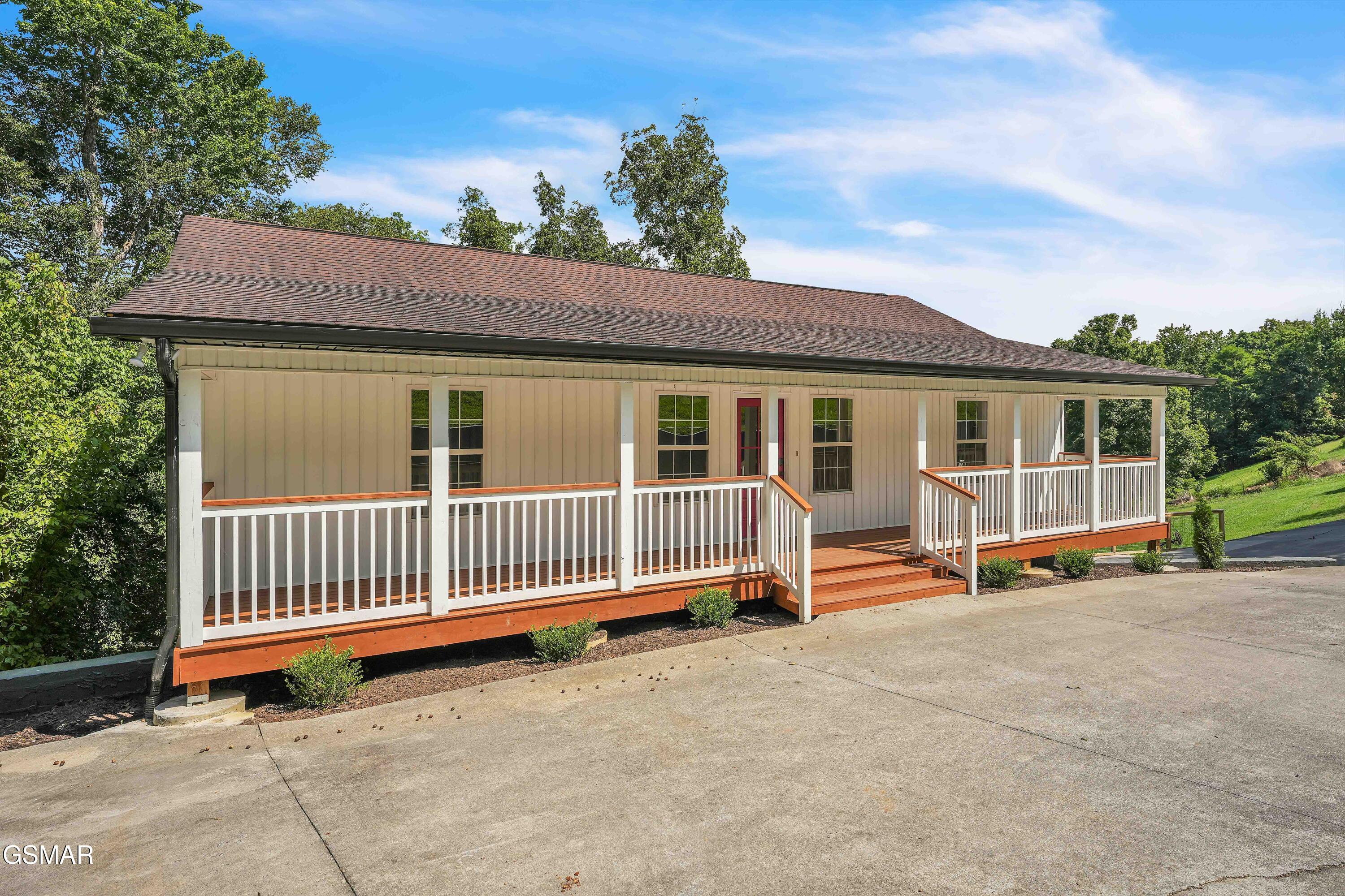 334 Amolee Lane Sevierville TN 37876