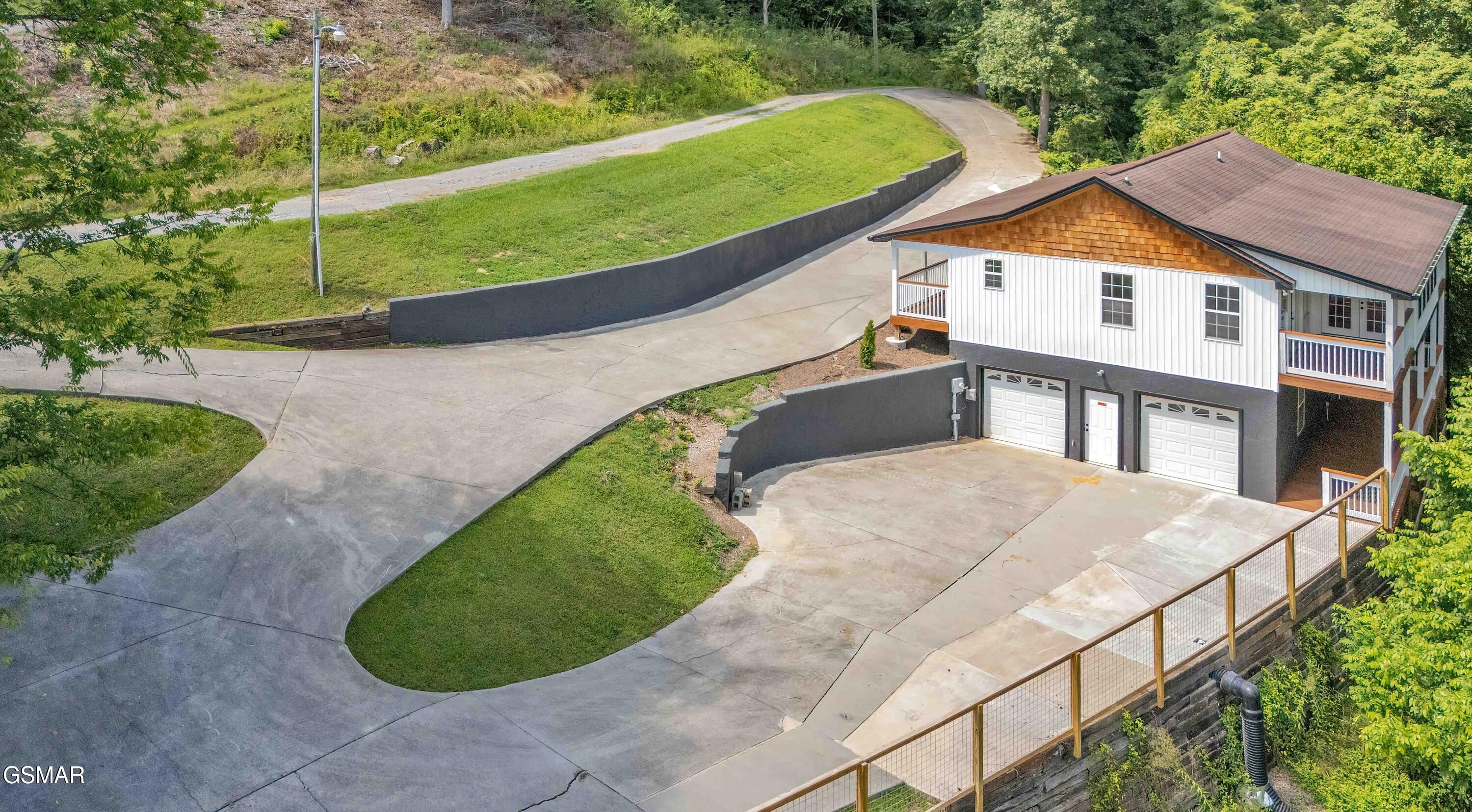 334 Amolee Lane Sevierville TN 37876