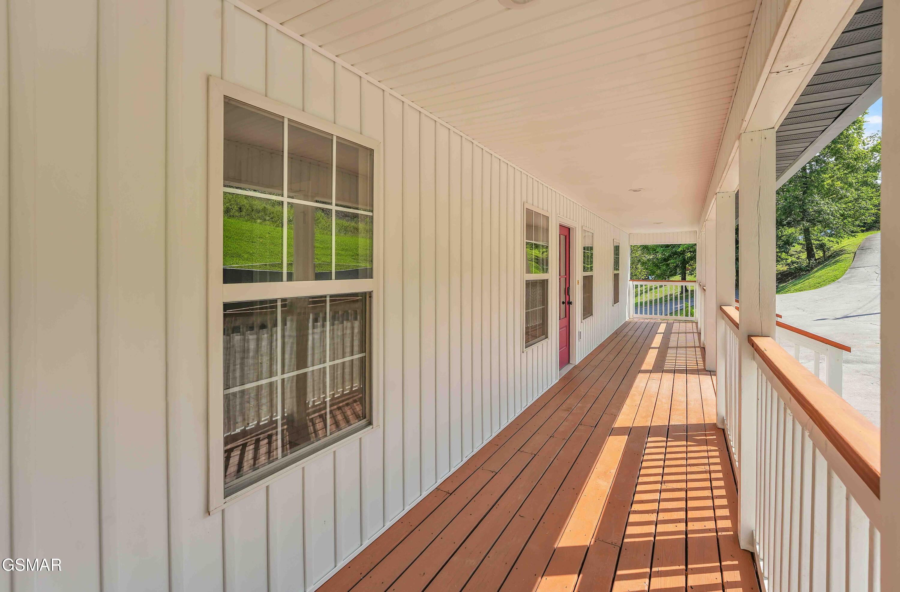 334 Amolee Lane Sevierville TN 37876