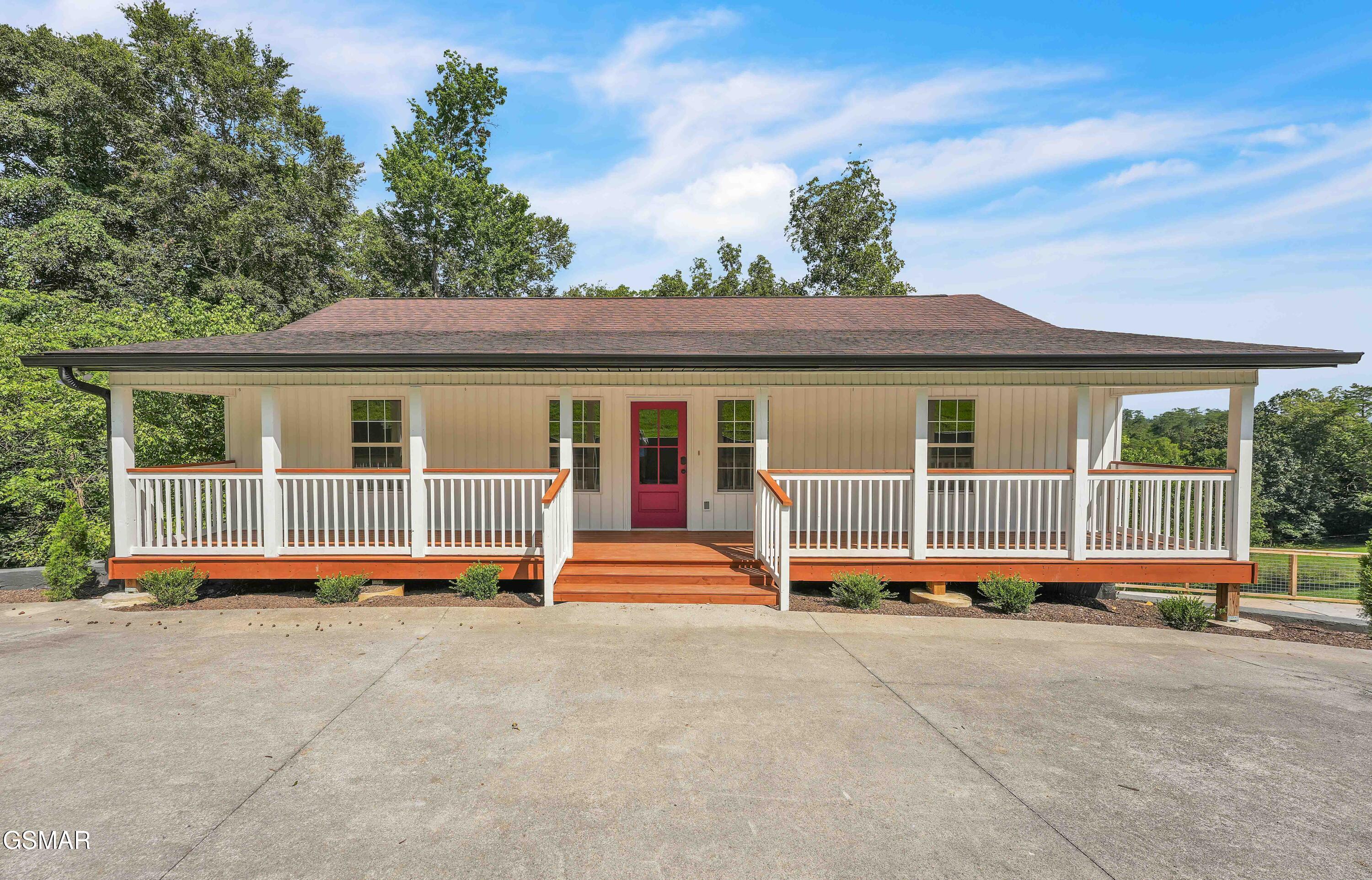 334 Amolee Lane Sevierville TN 37876