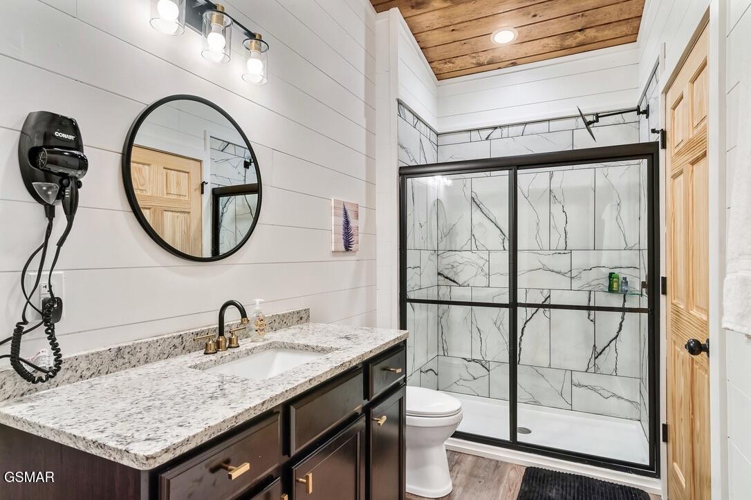 576 Dollywood Lane Unit 9 Pigeon Forge TN 37863