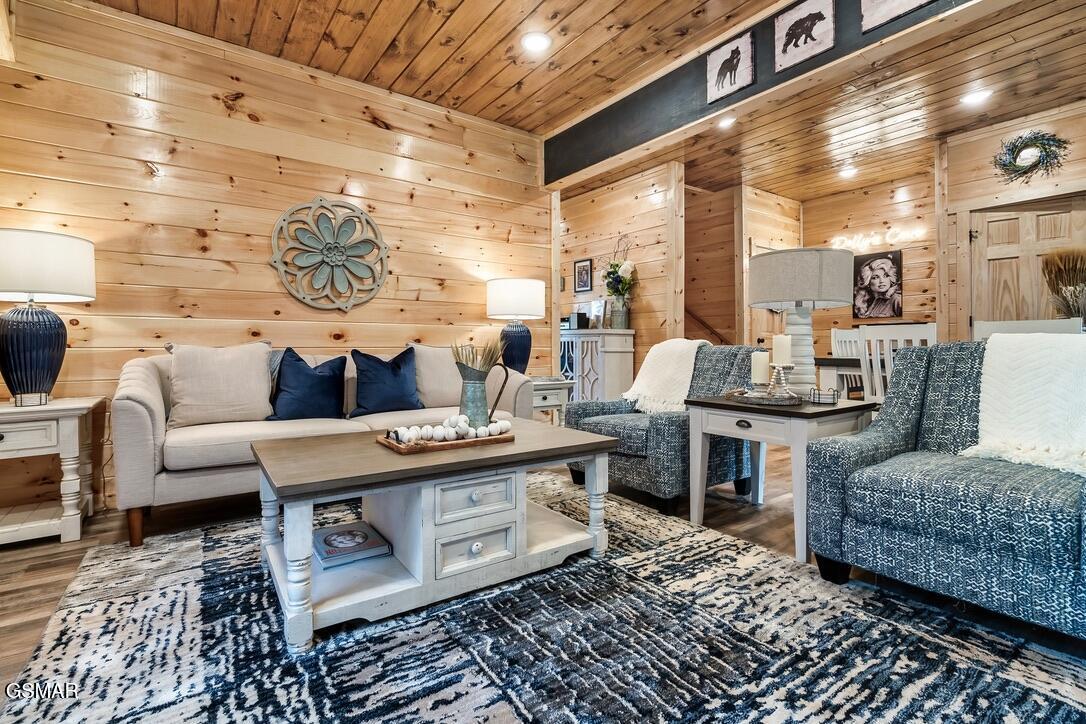 576 Dollywood Lane Unit 9 Pigeon Forge TN 37863