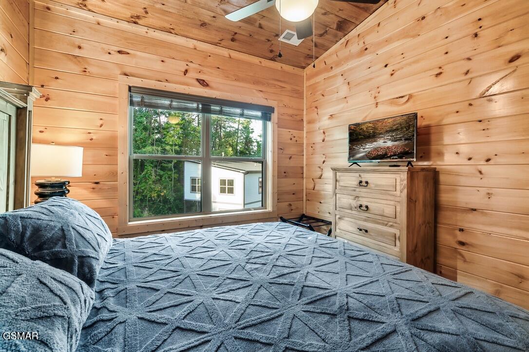 576 Dollywood Lane Unit 9 Pigeon Forge TN 37863