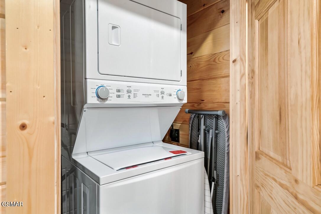 576 Dollywood Lane Unit 9 Pigeon Forge TN 37863