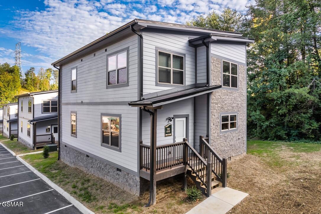 576 Dollywood Lane Unit 9 Pigeon Forge TN 37863