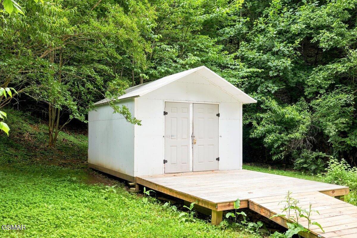 888 Baysinger Road Newport TN 37821