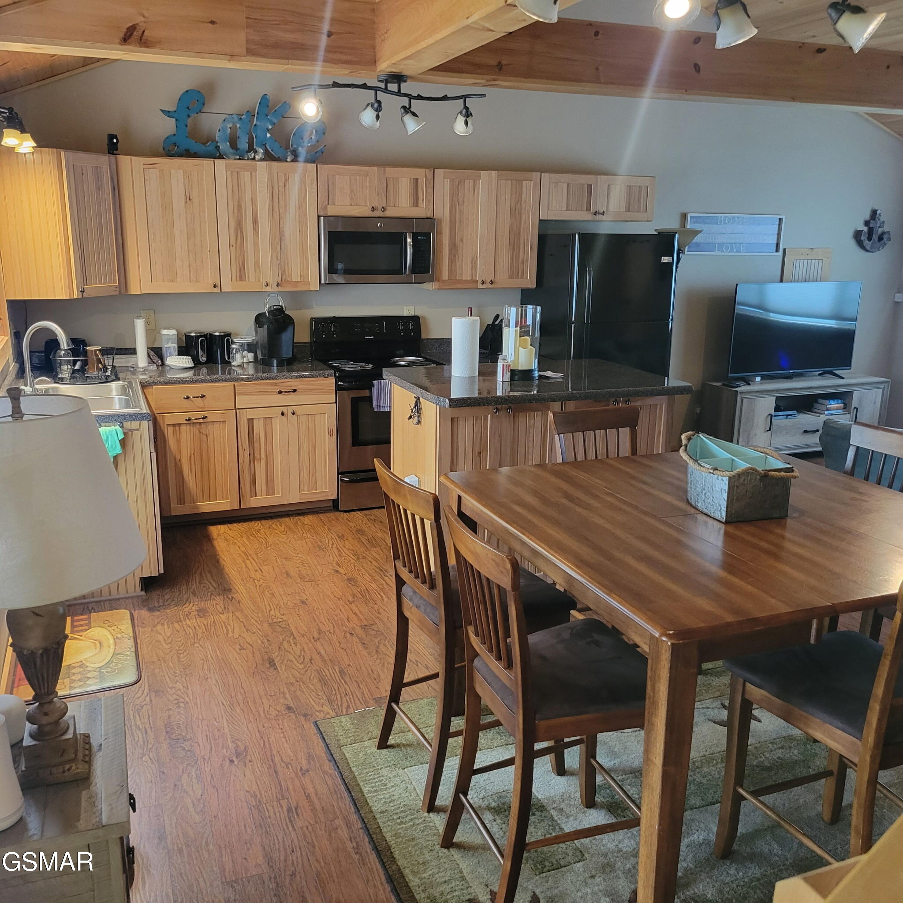 1633 Tucson Trail Dandridge TN 37725