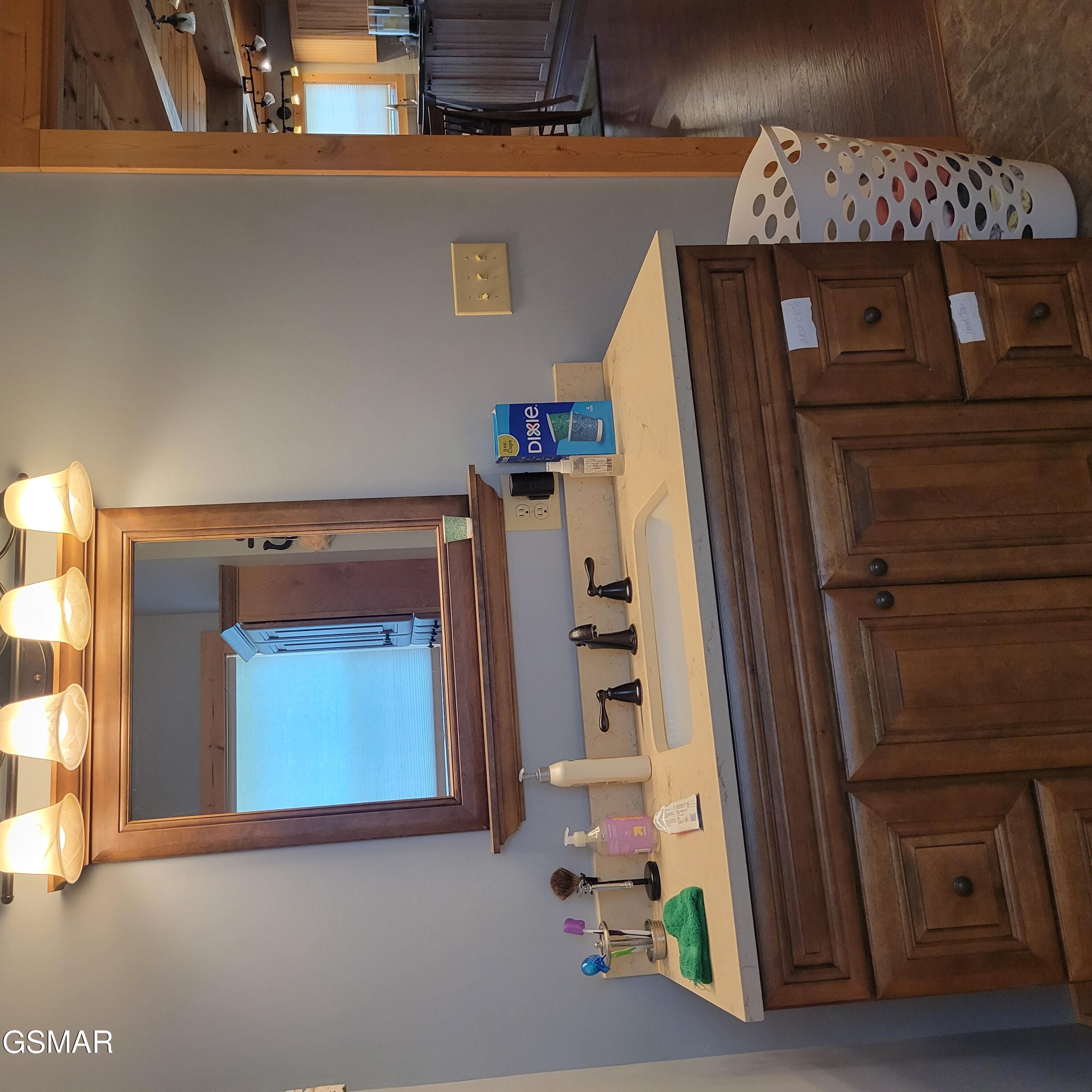 1633 Tucson Trail Dandridge TN 37725