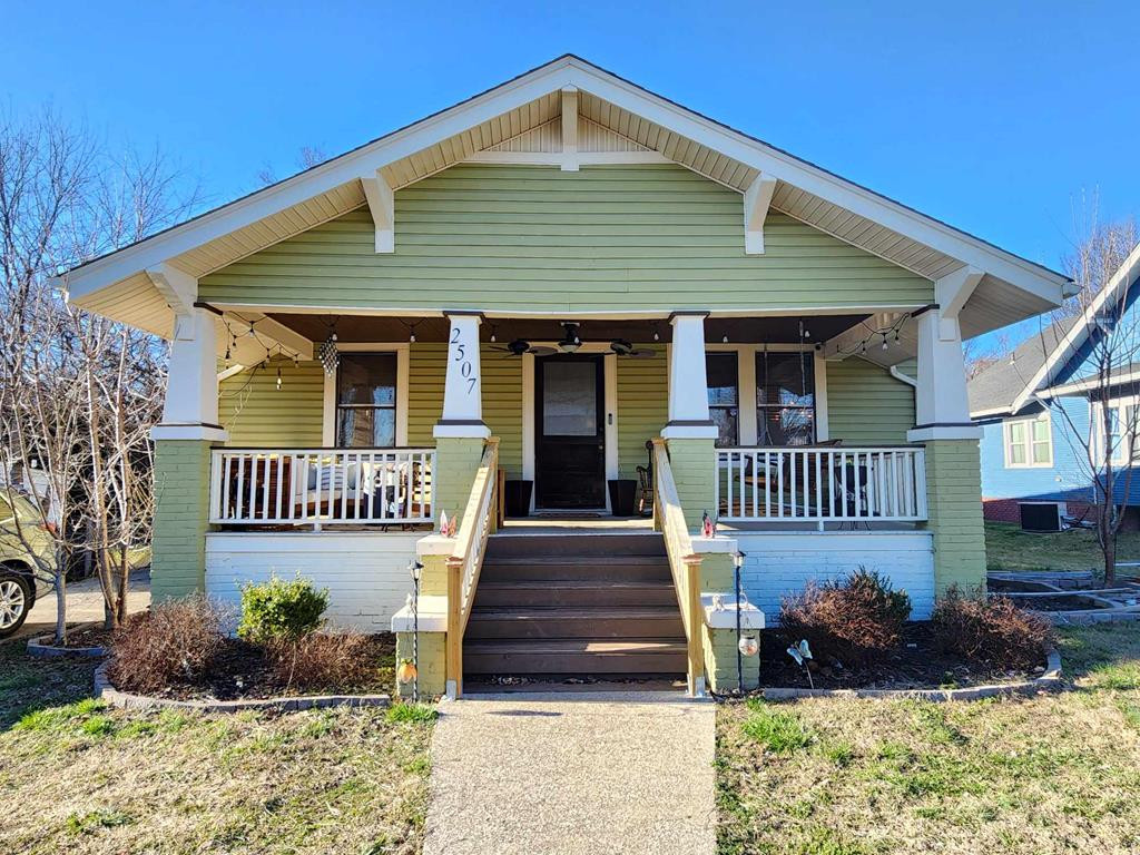 2507 Underwood Place Knoxville TN 37917