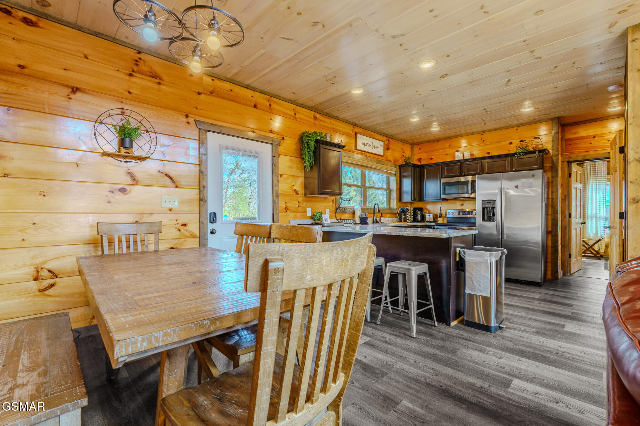 2053 Eagle Feather Drive Sevierville TN 37876