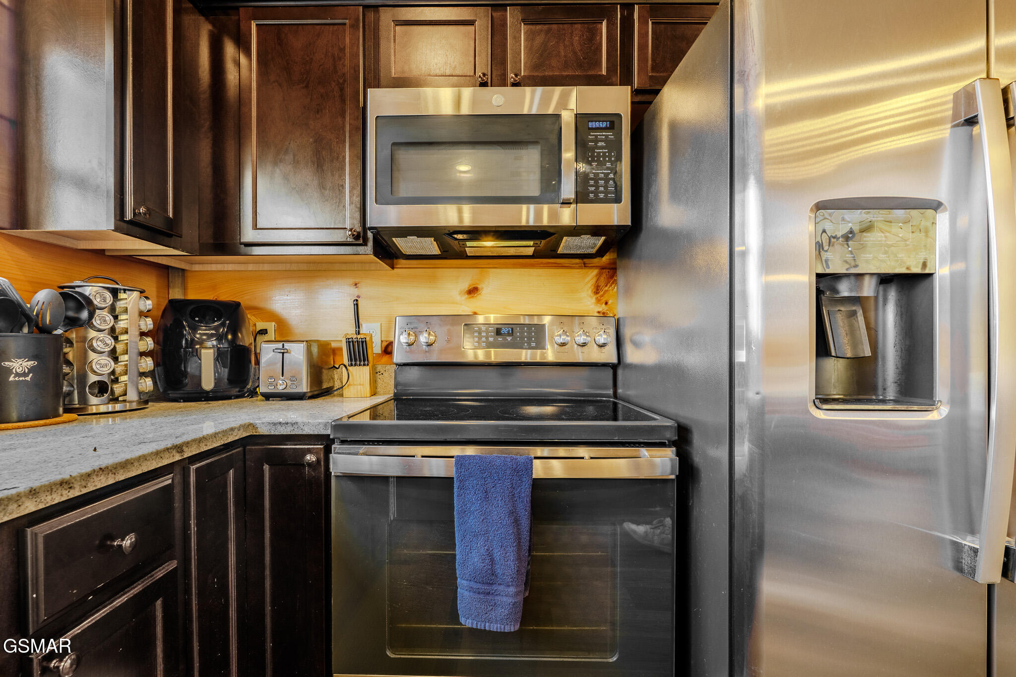 2053 Eagle Feather Drive Sevierville TN 37876