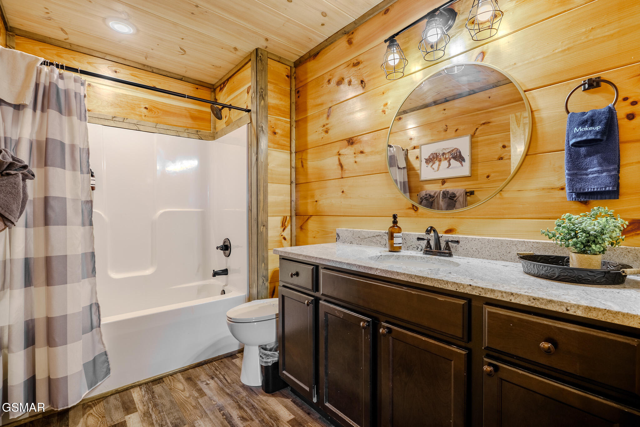 2053 Eagle Feather Drive Sevierville TN 37876