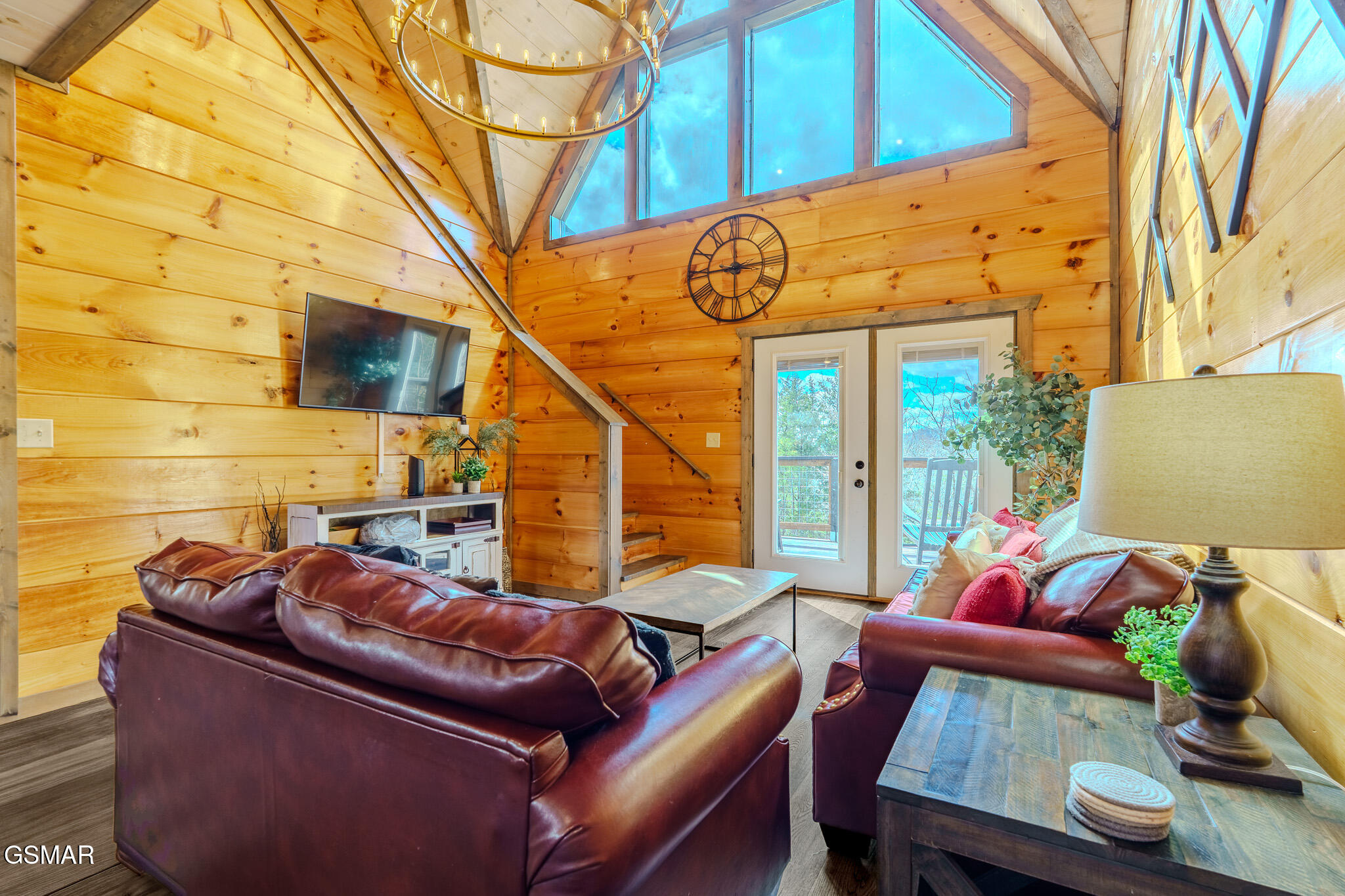 2053 Eagle Feather Drive Sevierville TN 37876