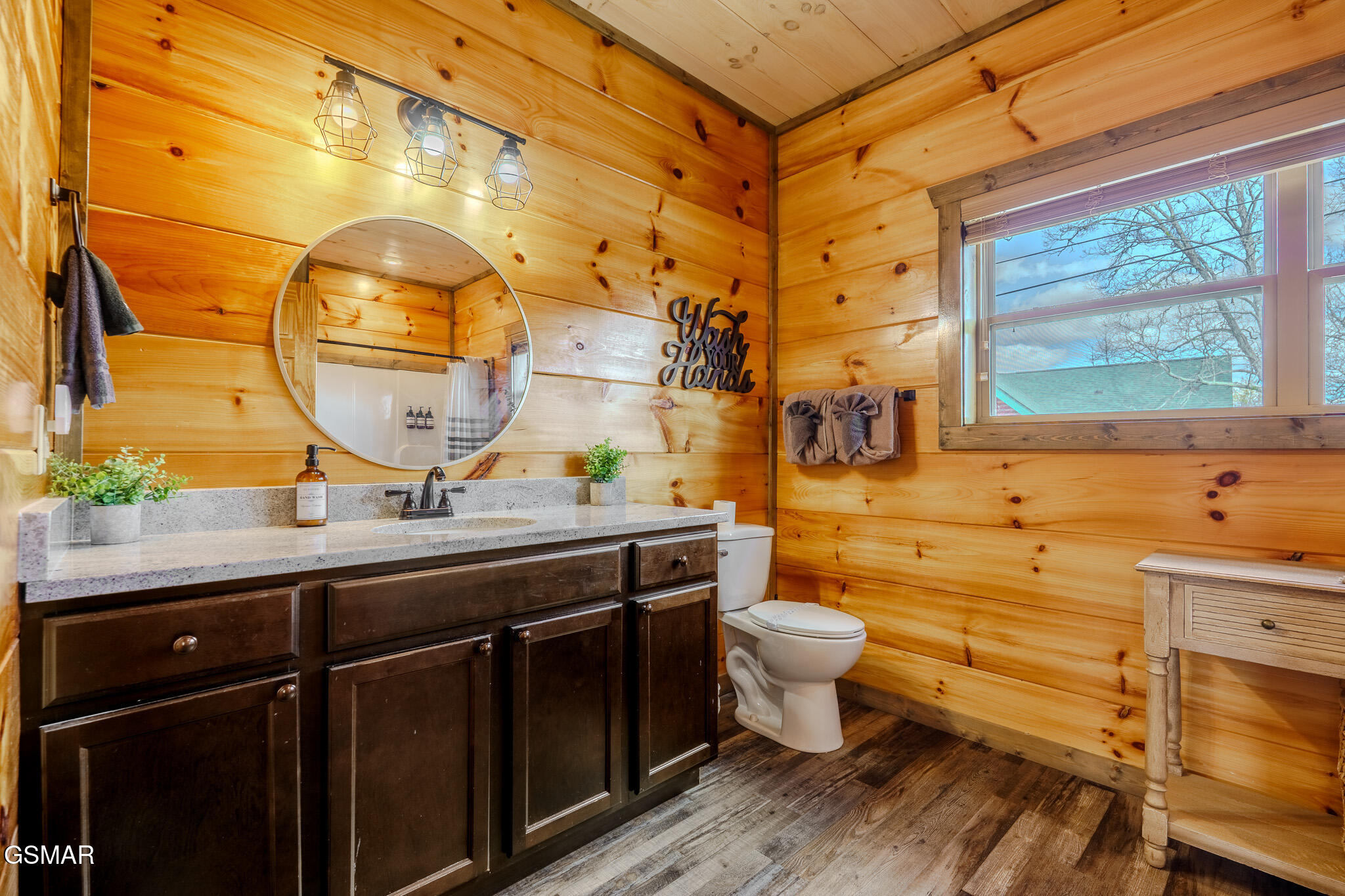 2053 Eagle Feather Drive Sevierville TN 37876