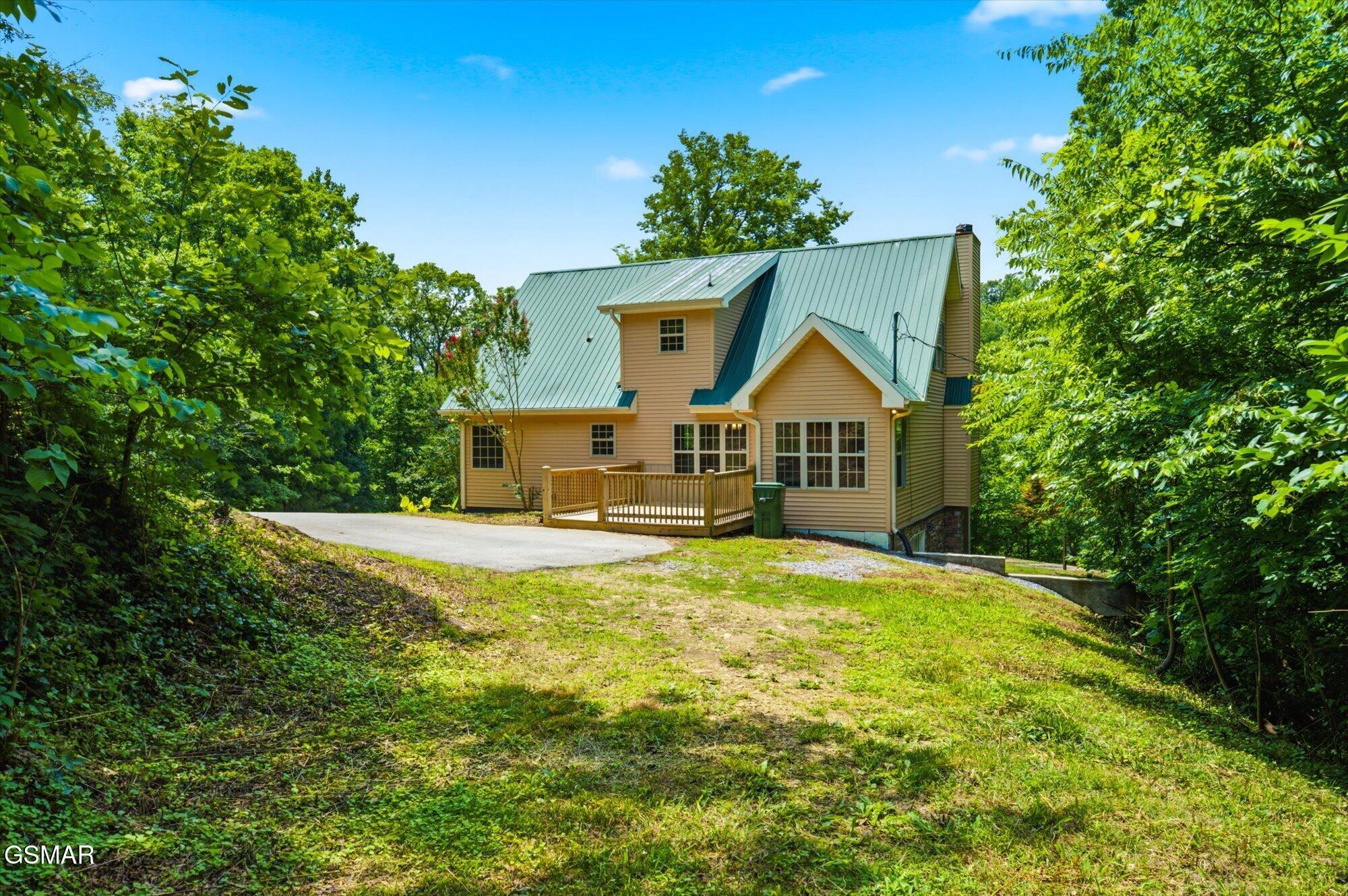 1134 Deer Trail Way Seymour TN 37865