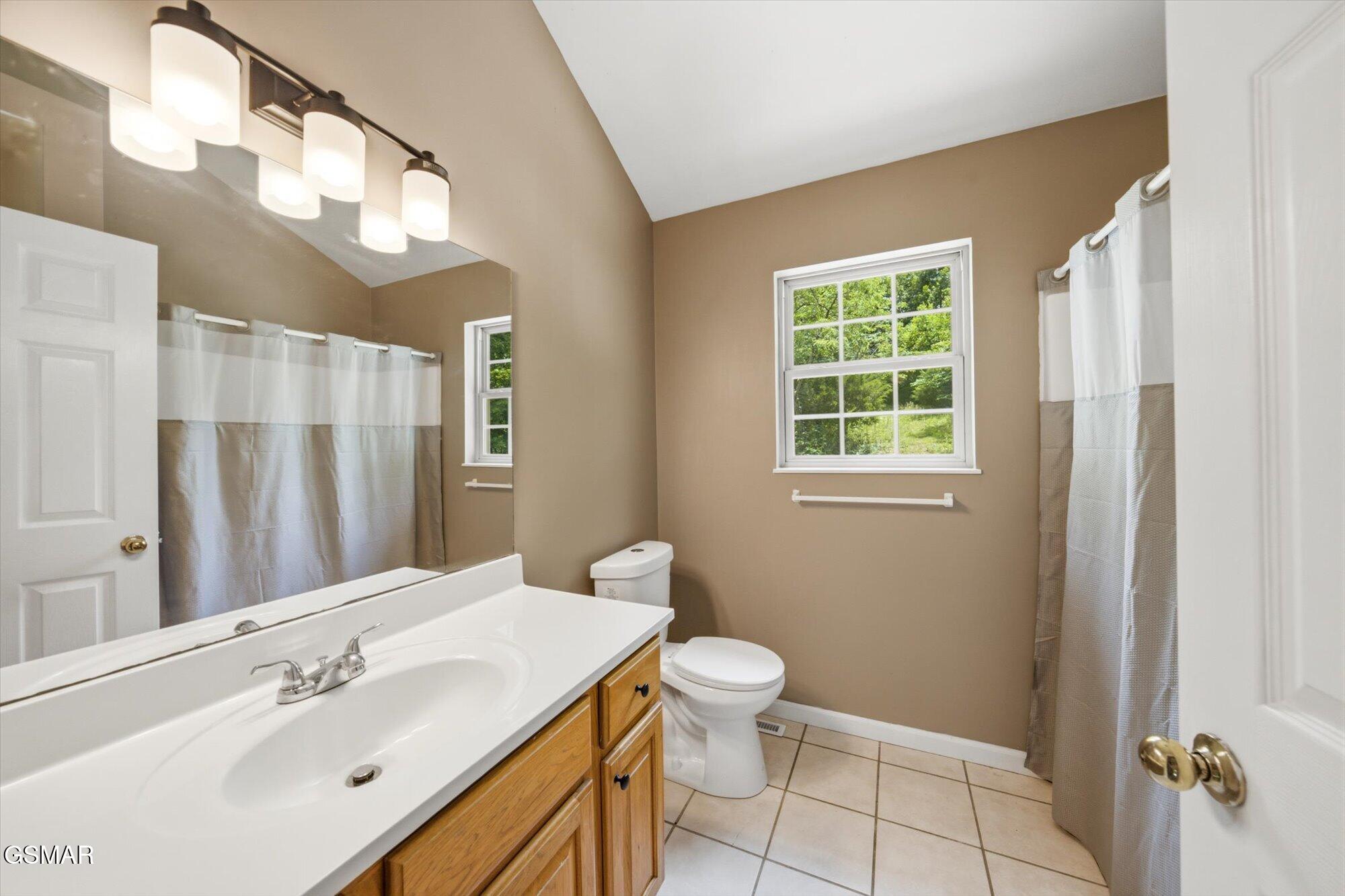 1134 Deer Trail Way Seymour TN 37865