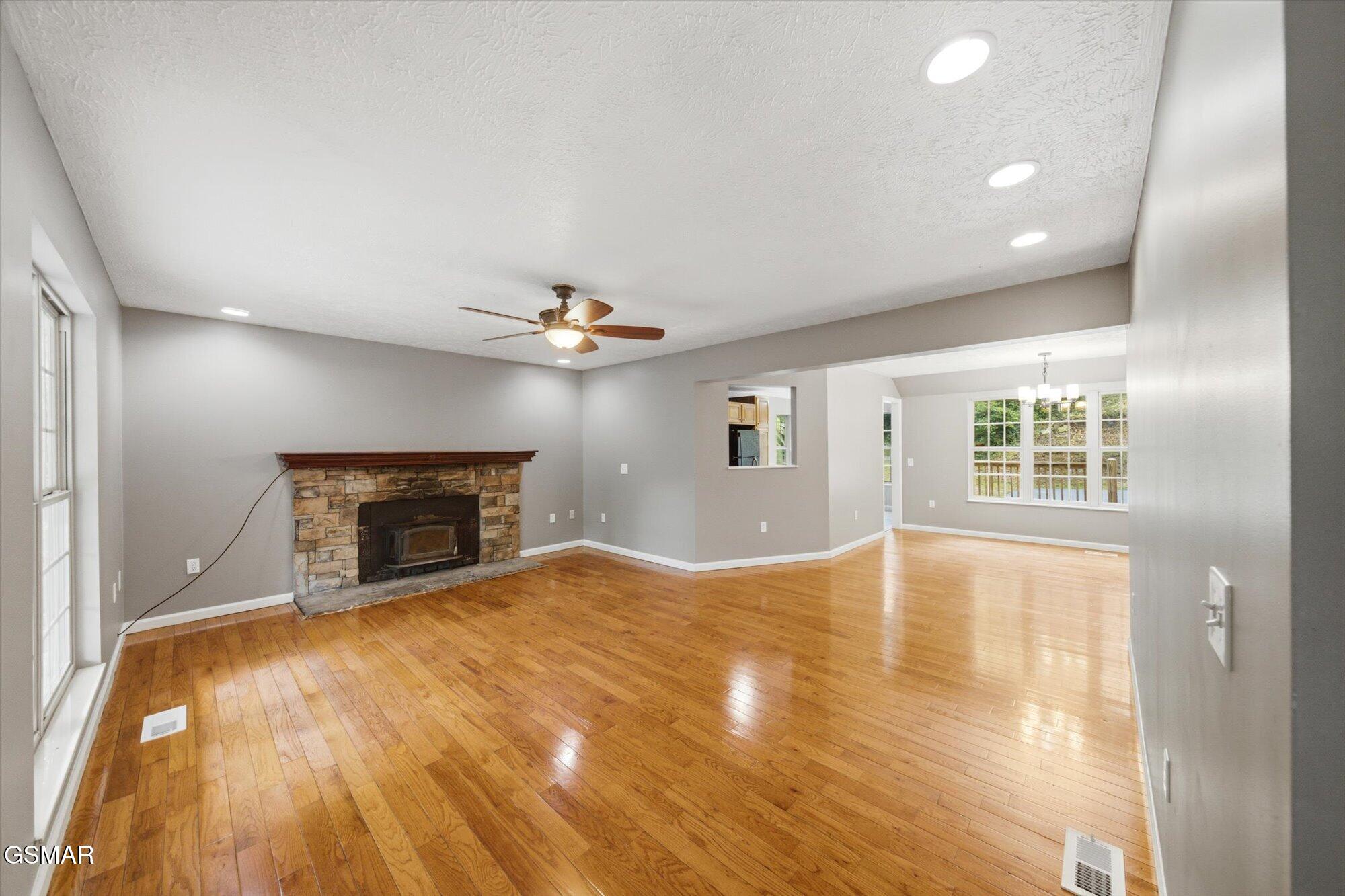 1134 Deer Trail Way Seymour TN 37865