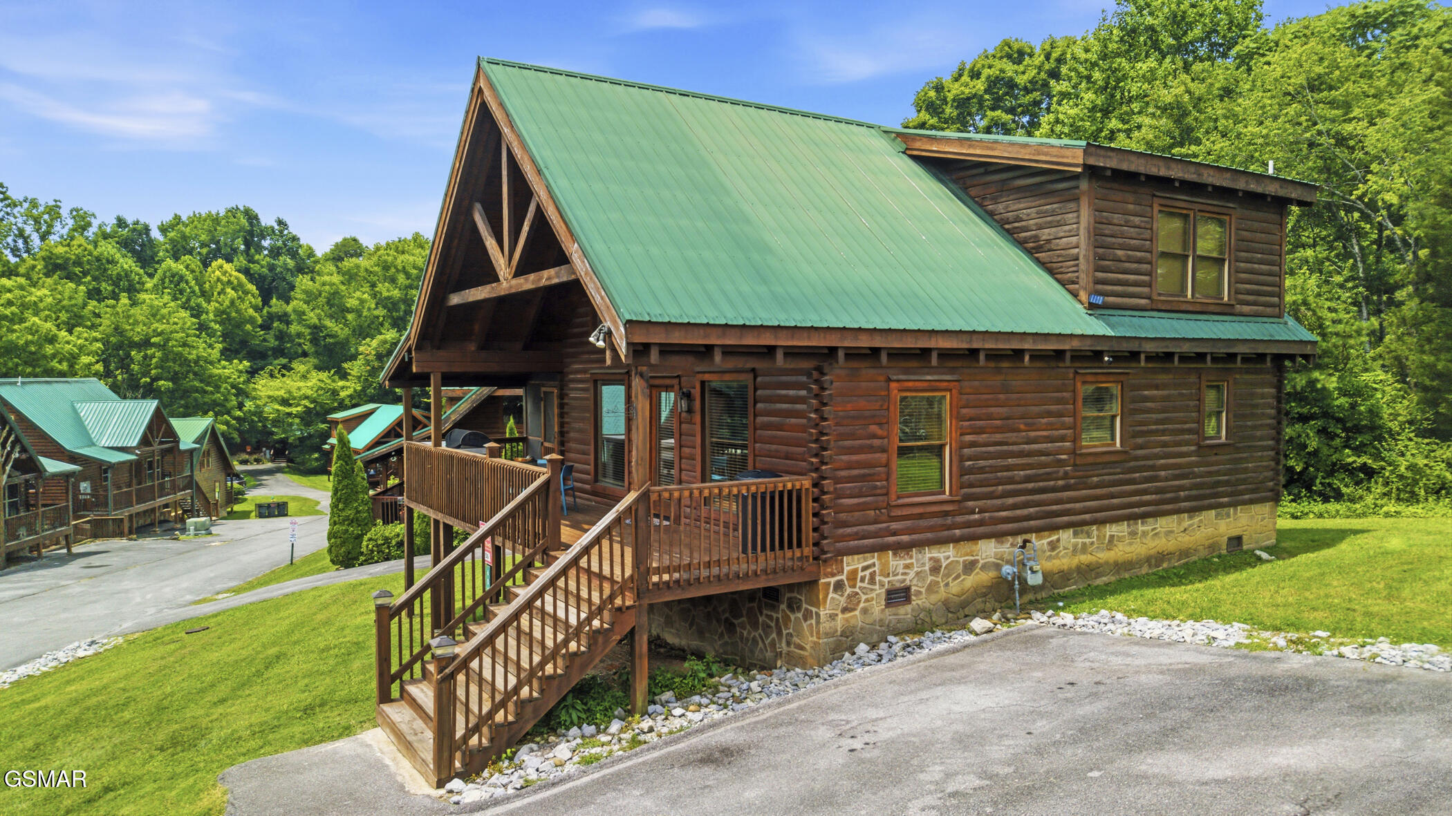 605 Cherry Blossom Way Pigeon Forge TN 37863