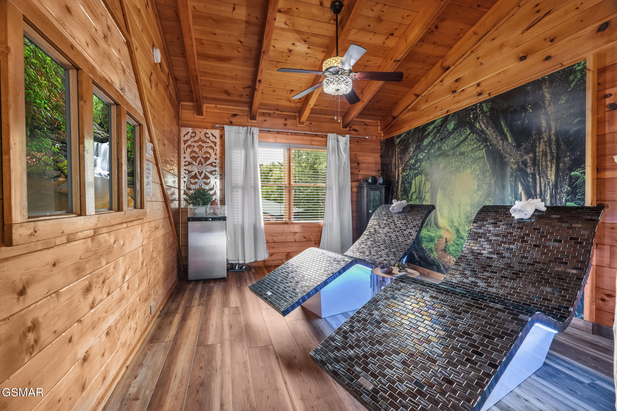 605 Cherry Blossom Way Pigeon Forge TN 37863