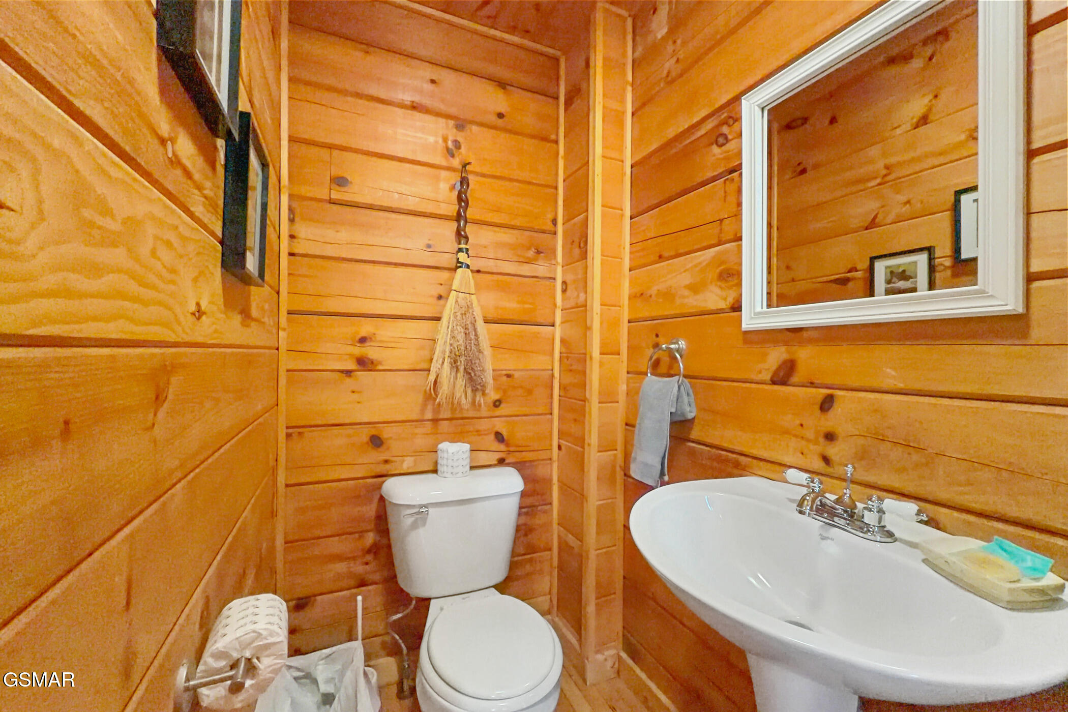 1751 Mountain Shadows Way Gatlinburg TN 37738