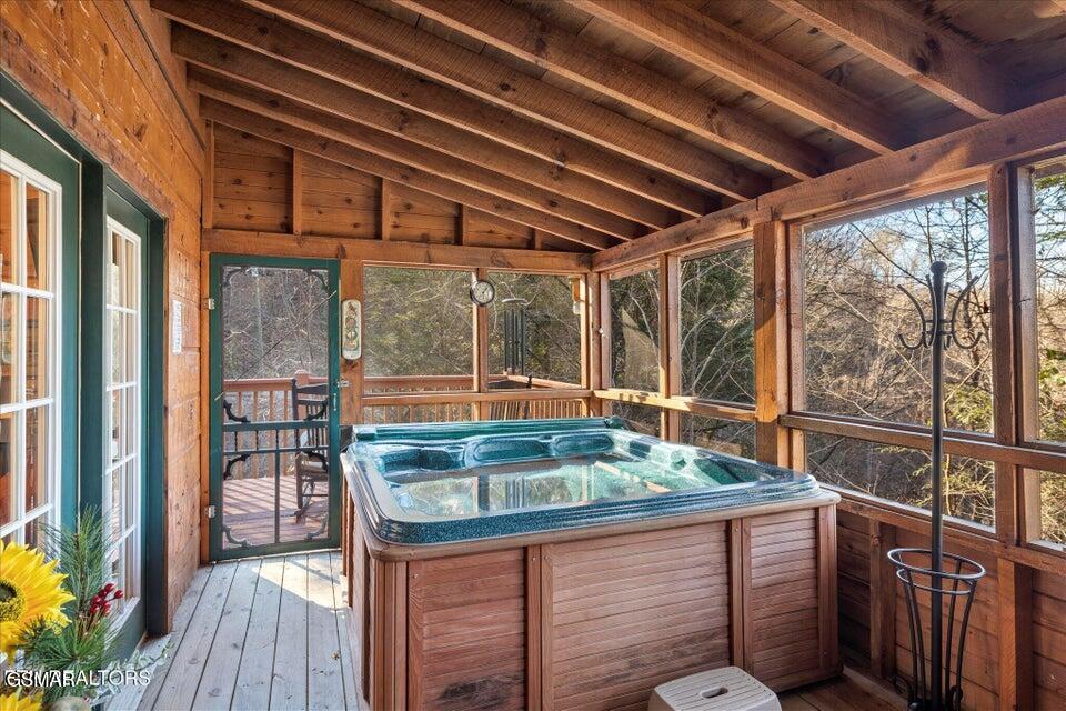 4320 Carolina Cove Way Pigeon Forge TN 37863