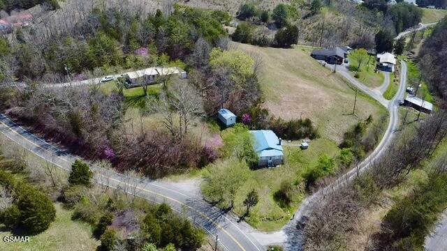 1341 Gists Creek Road Sevierville TN 37876
