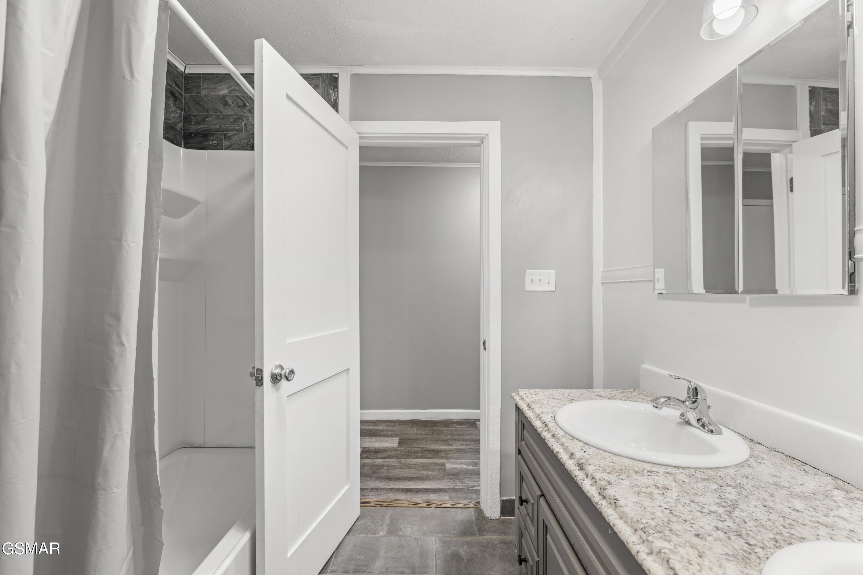 1037 Foust Carney Road Powell TN 37849