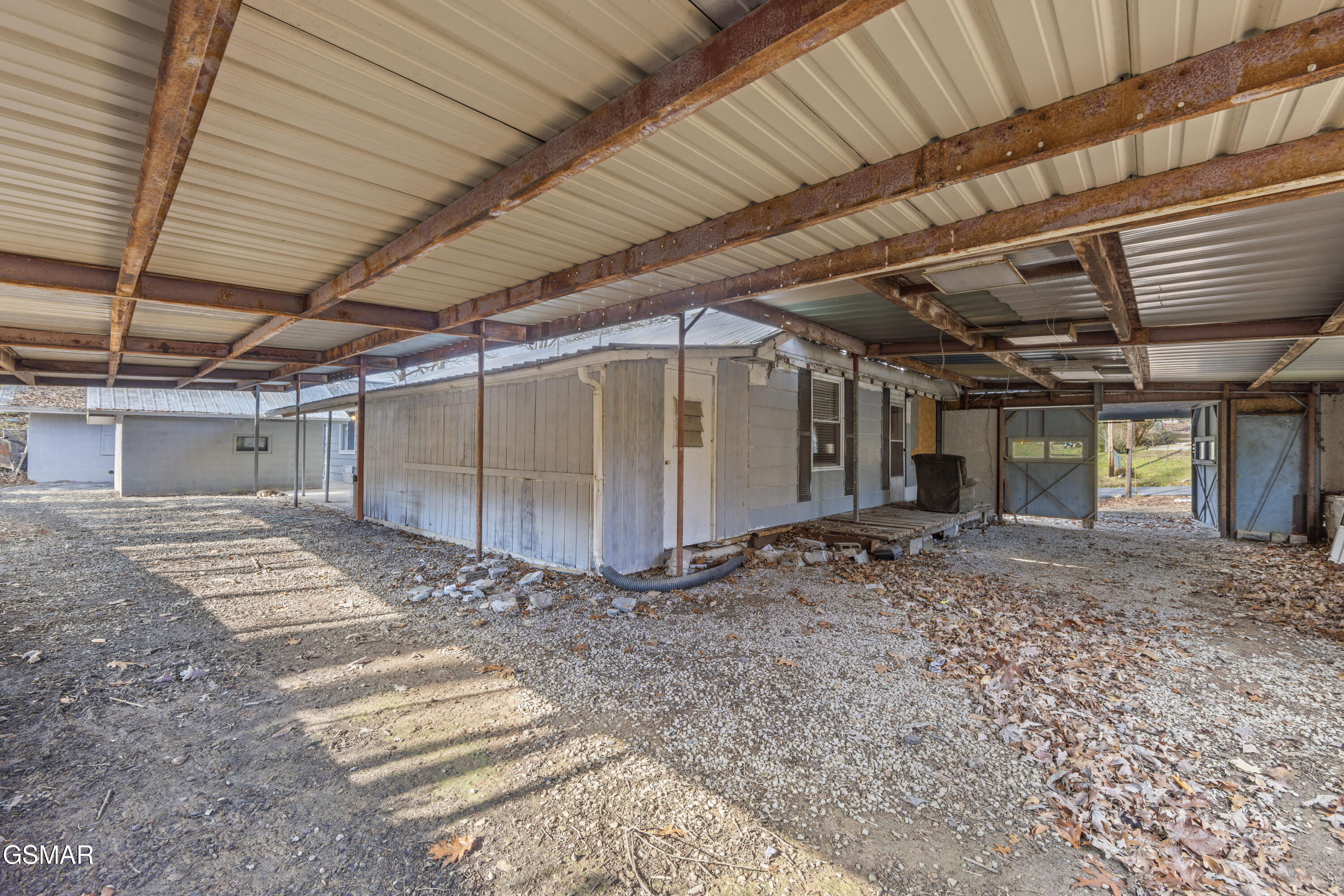 1037 Foust Carney Road Powell TN 37849