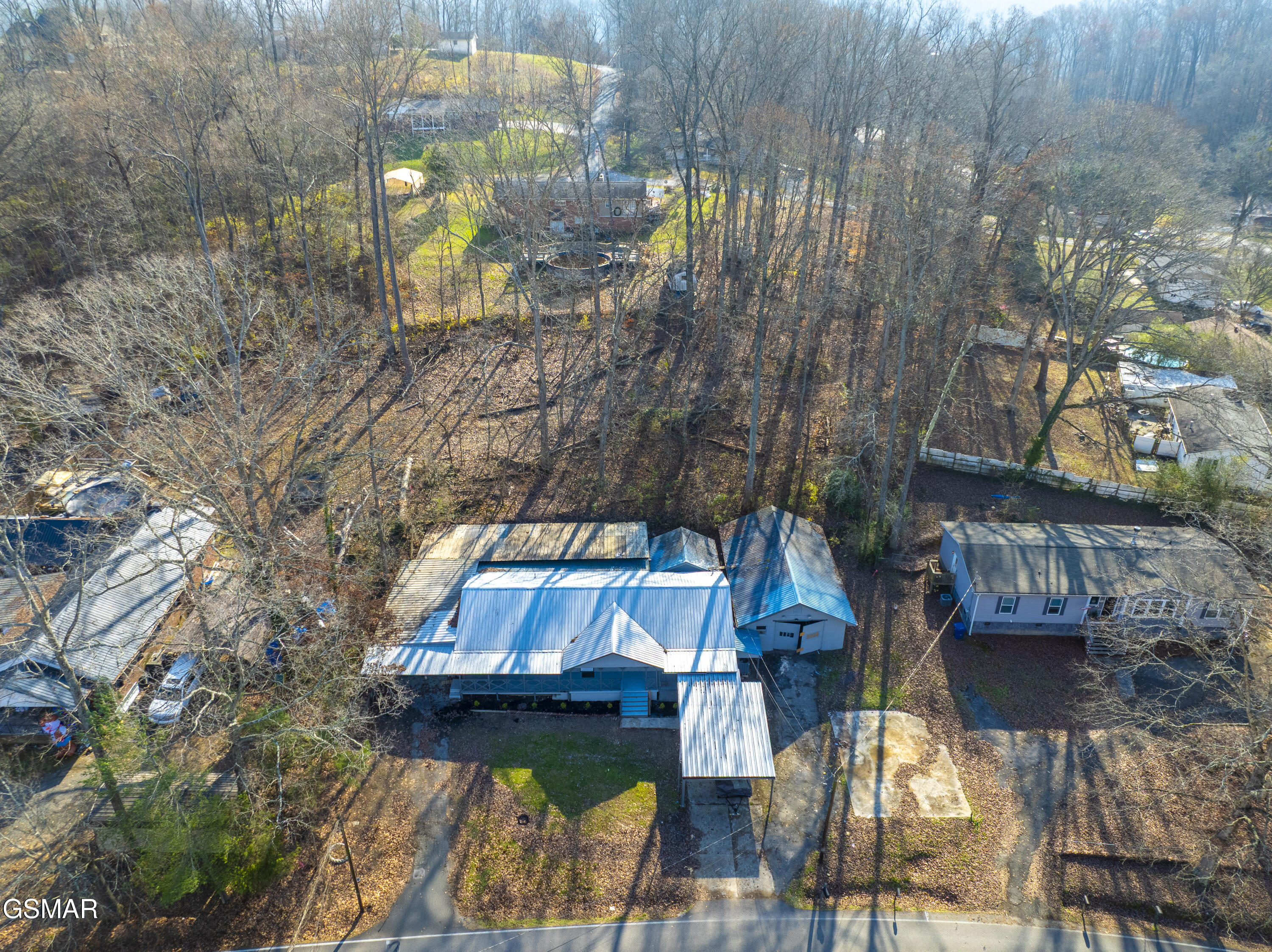 1037 Foust Carney Road Powell TN 37849