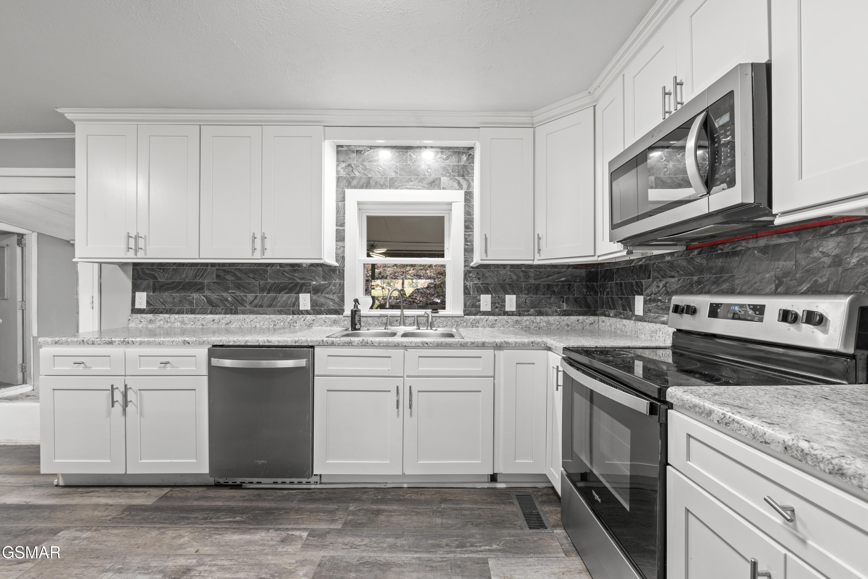 1037 Foust Carney Road Powell TN 37849