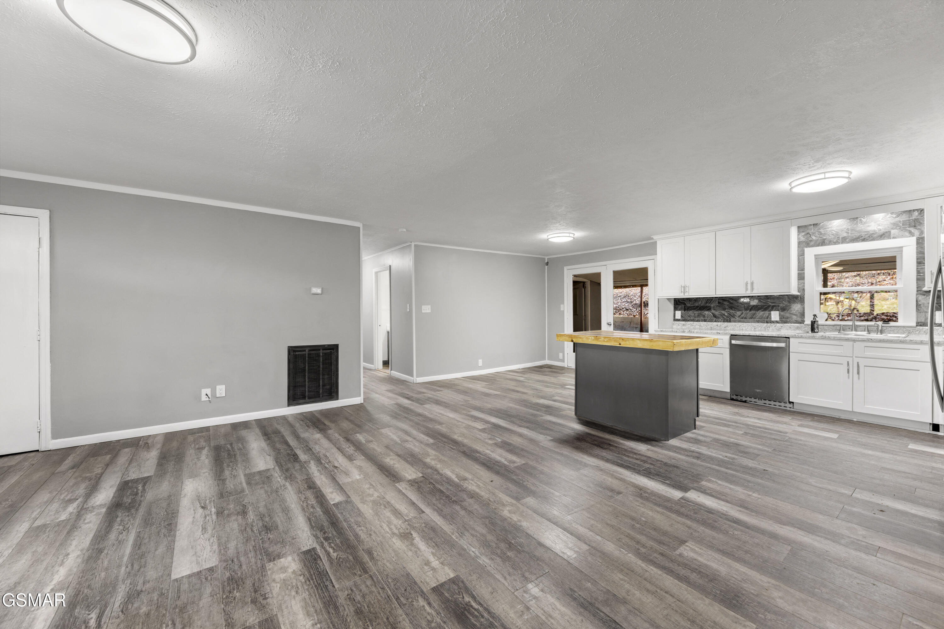 1037 Foust Carney Road Powell TN 37849