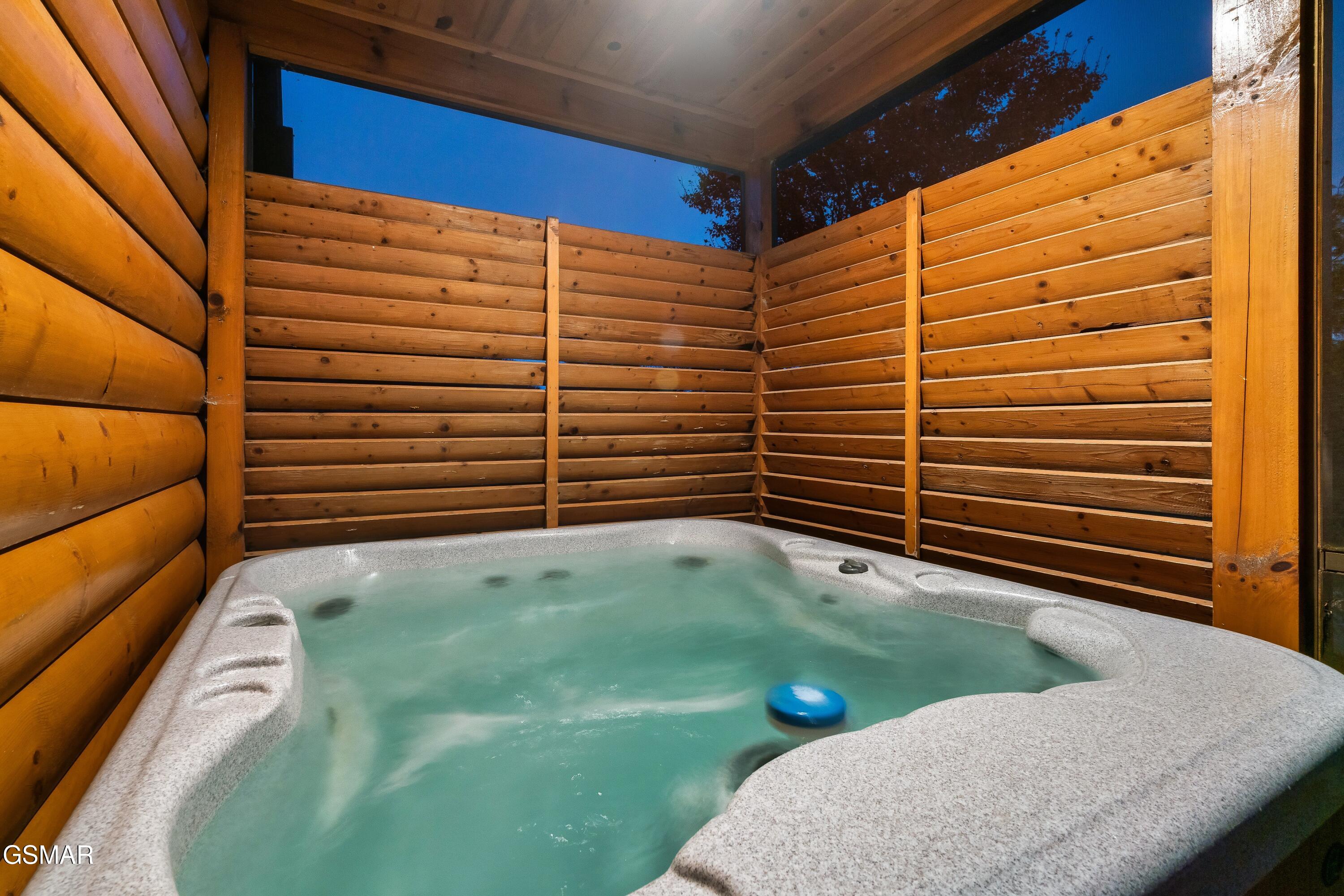 223 Forrest Loop Way Gatlinburg TN 37738