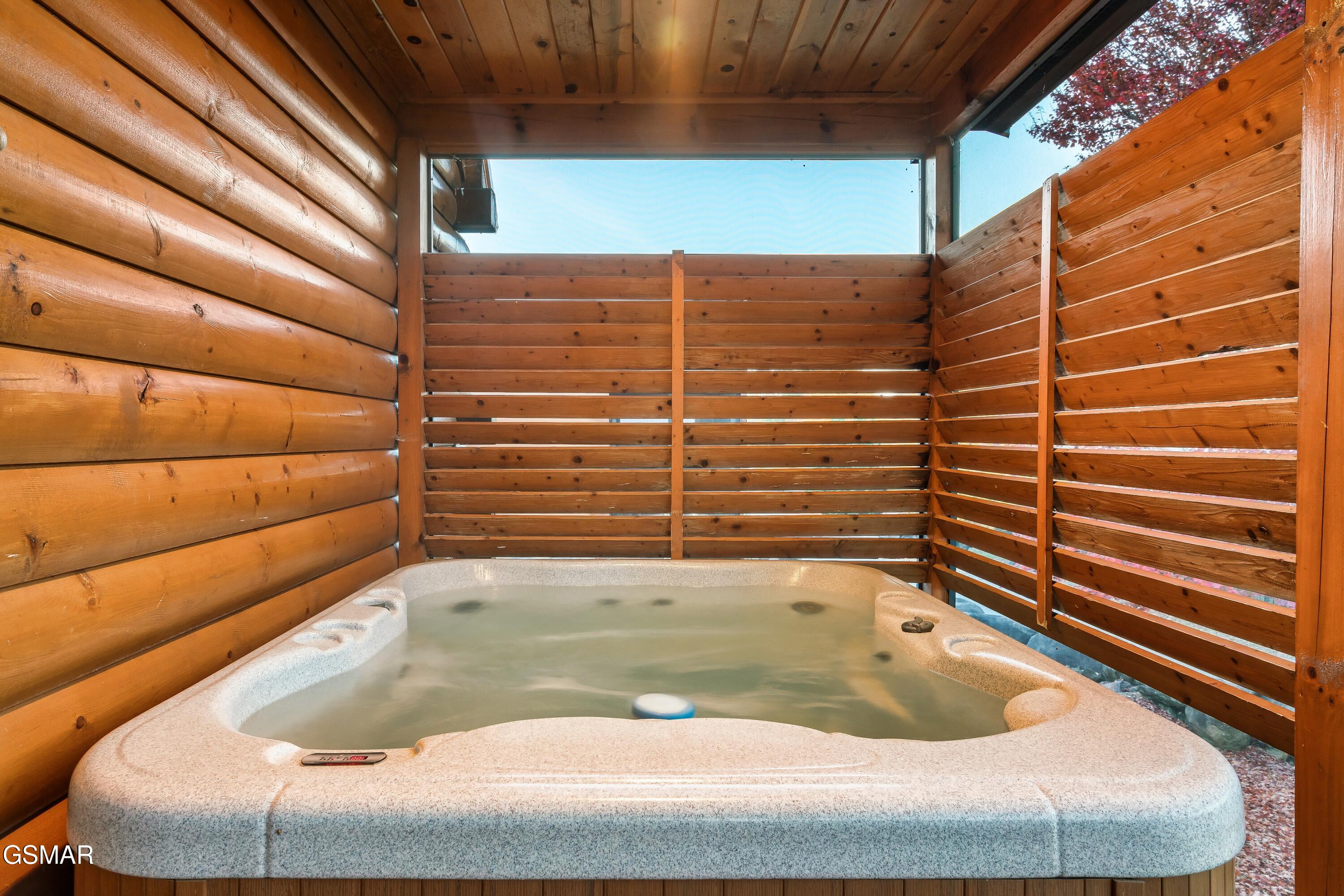 223 Forrest Loop Way Gatlinburg TN 37738