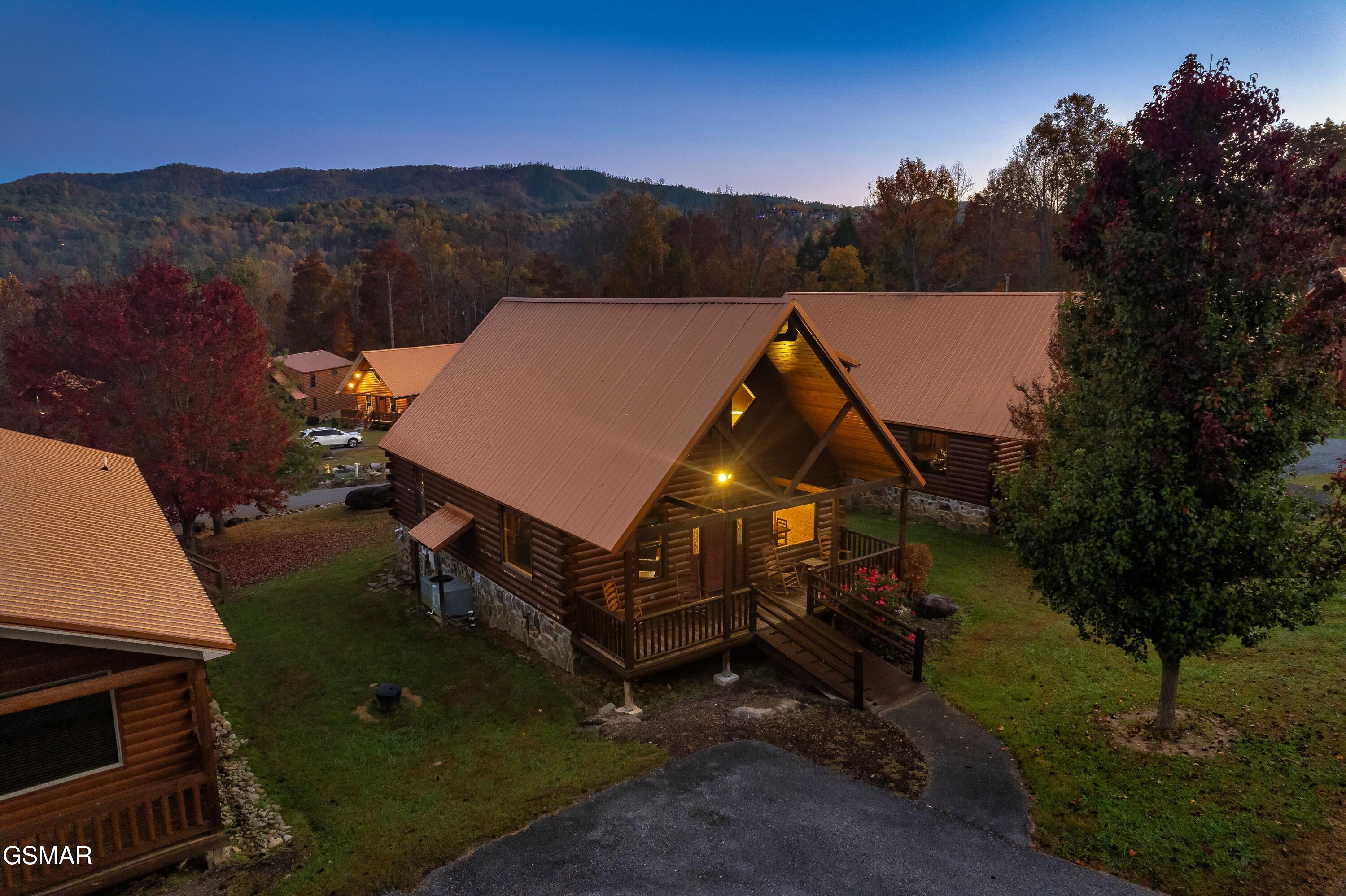 223 Forrest Loop Way Gatlinburg TN 37738