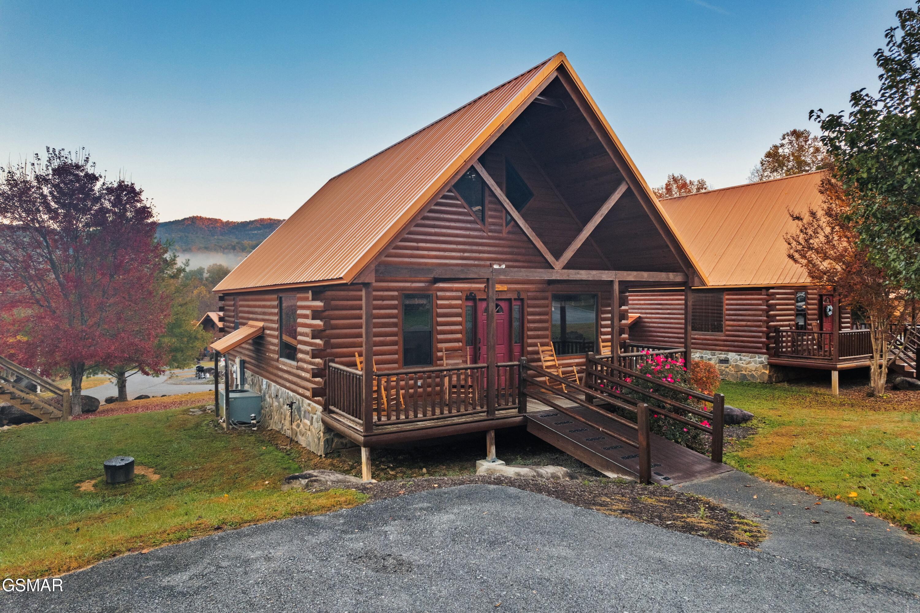 223 Forrest Loop Way Gatlinburg TN 37738