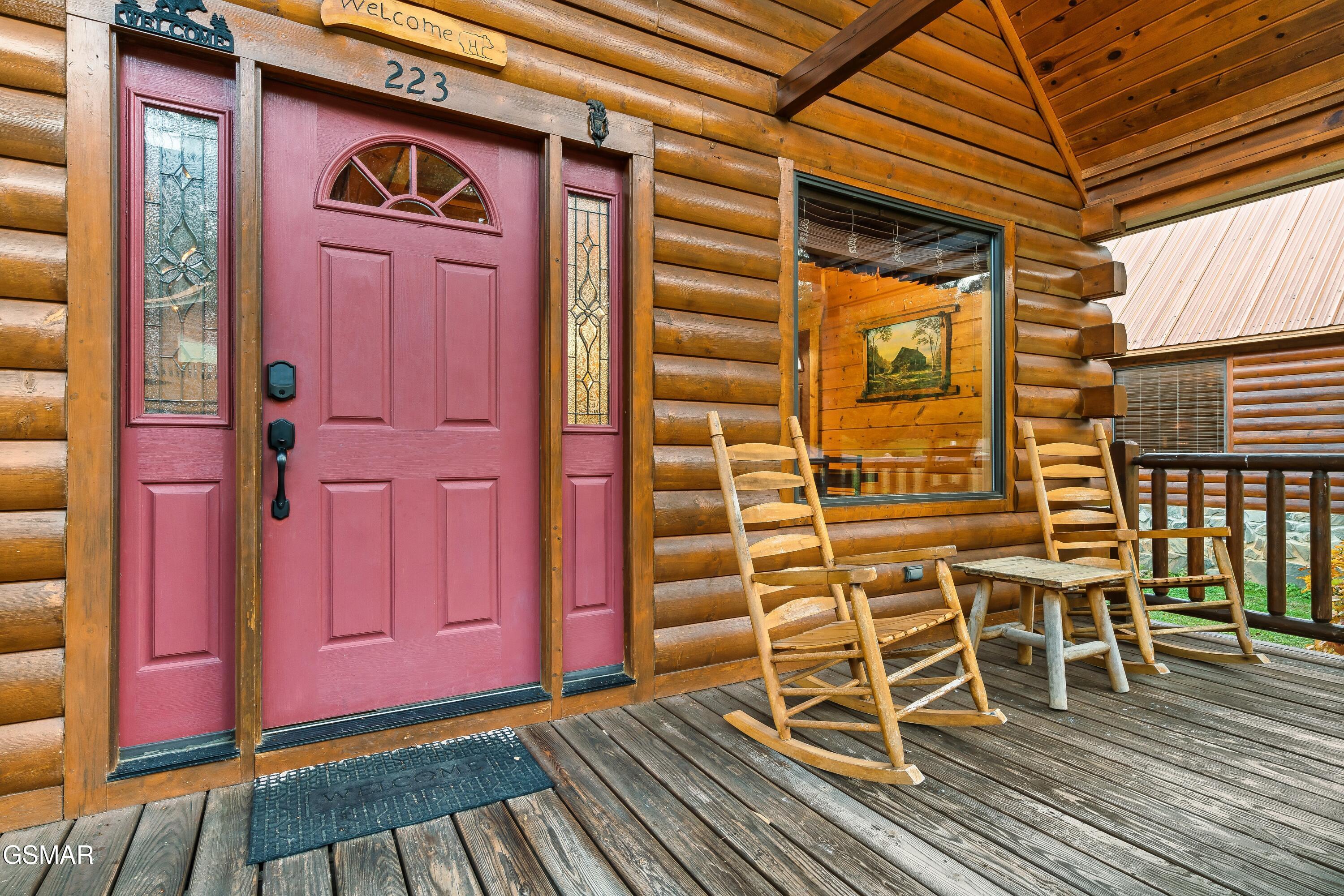 223 Forrest Loop Way Gatlinburg TN 37738