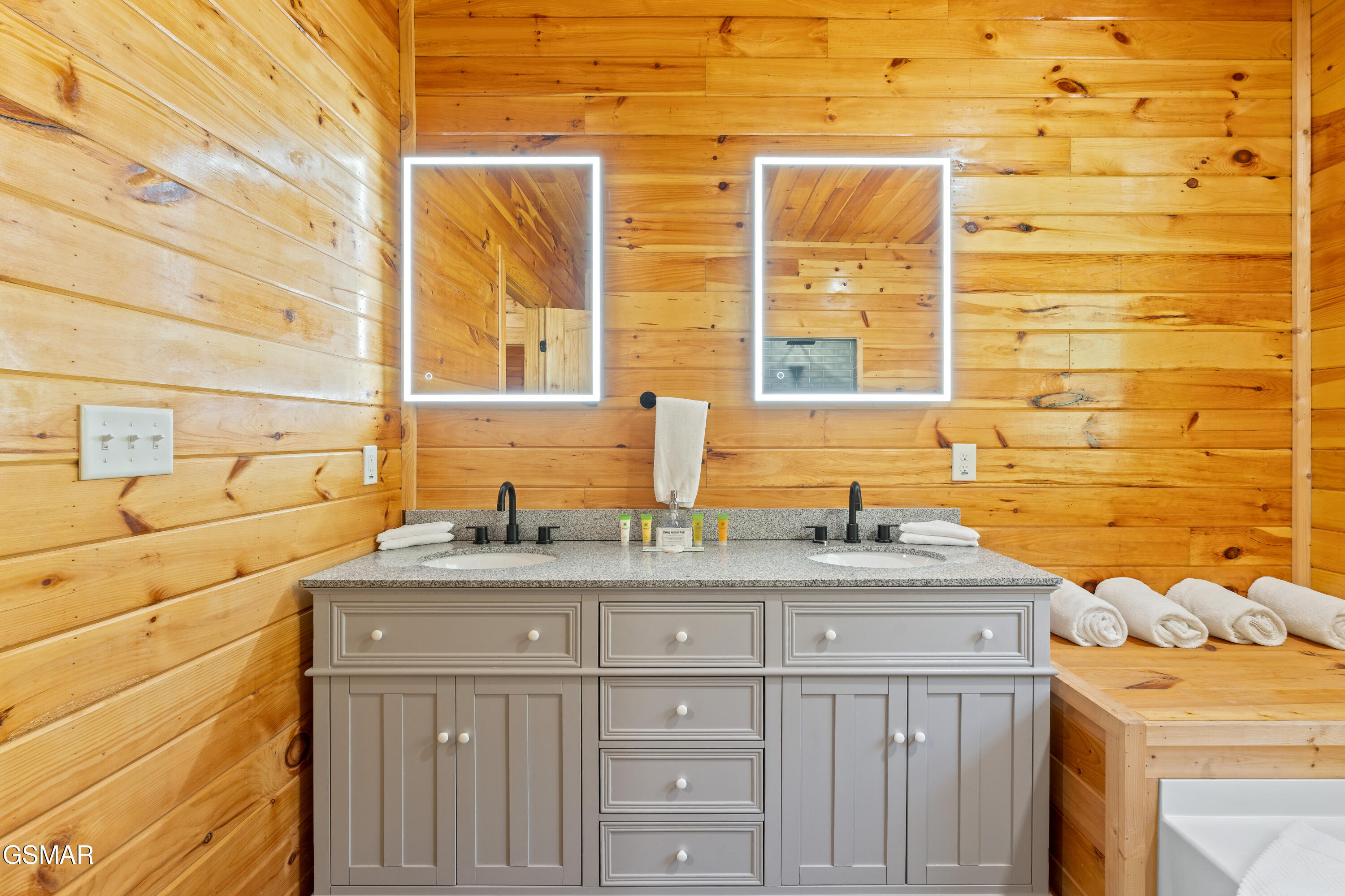 139 Water Tower Road Gatlinburg TN 37738