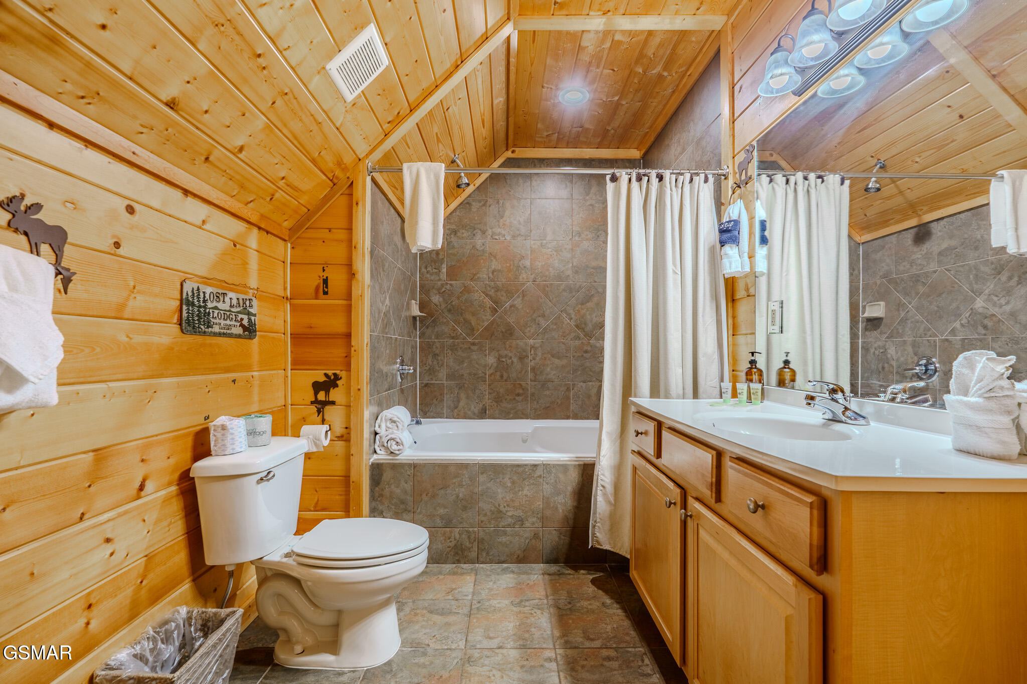 3329 Grouse Ridge Lane Sevierville TN 37876
