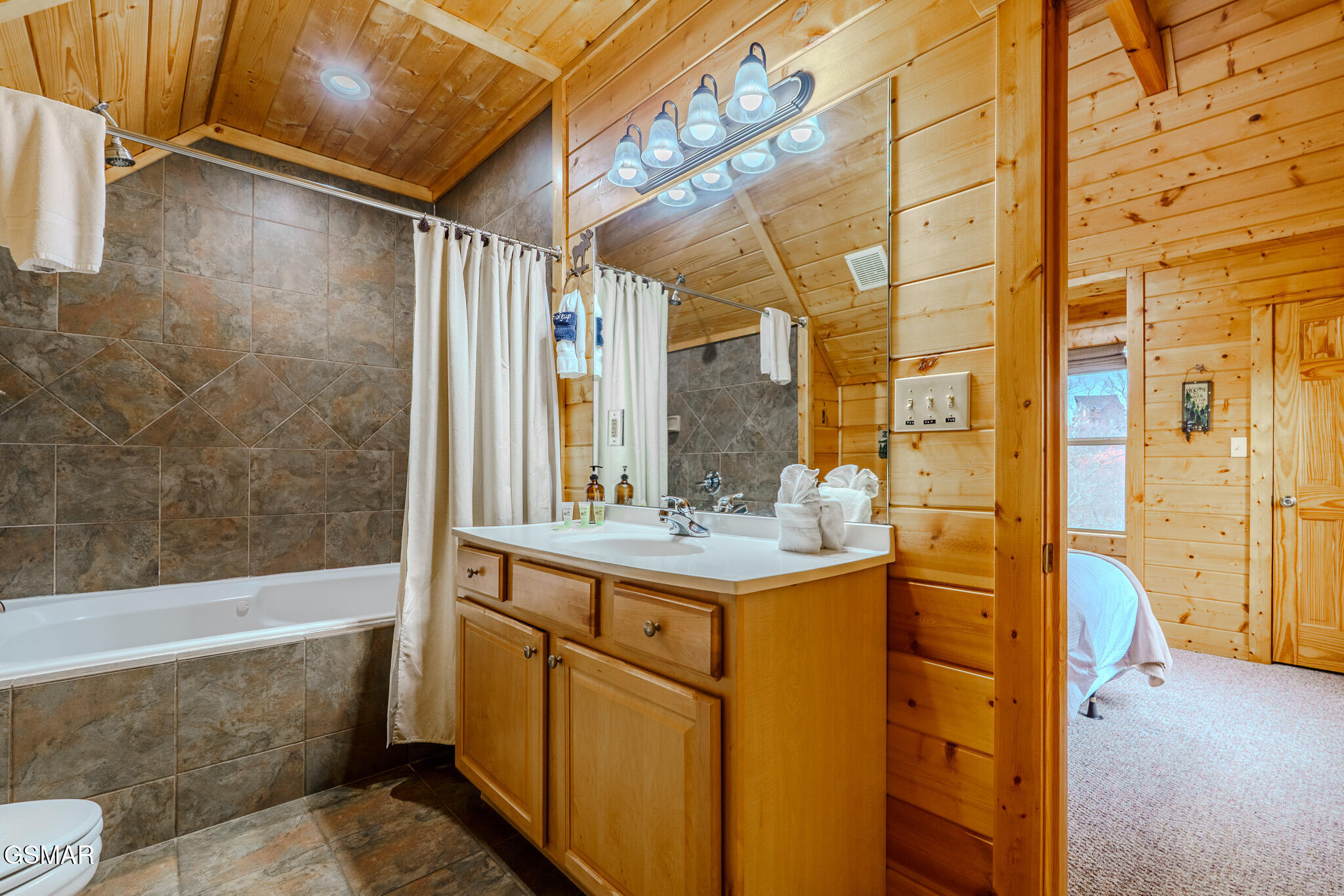 3329 Grouse Ridge Lane Sevierville TN 37876