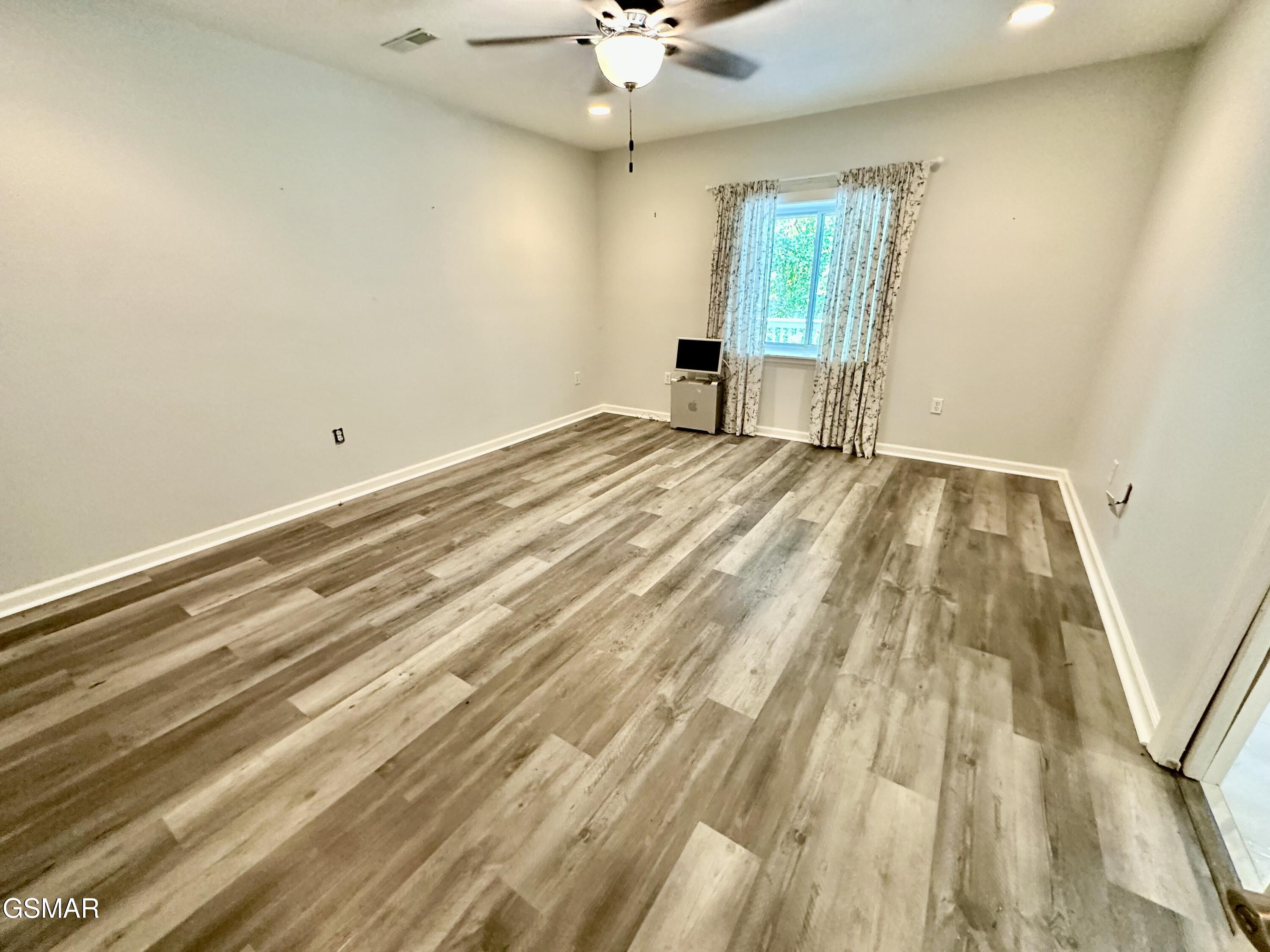 2531 Highland Park Drive Pigeon Forge TN 37863