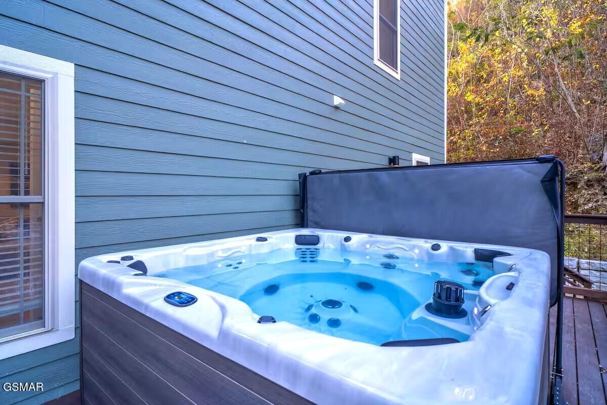 569 Baskins Creek Road Gatlinburg TN 37738