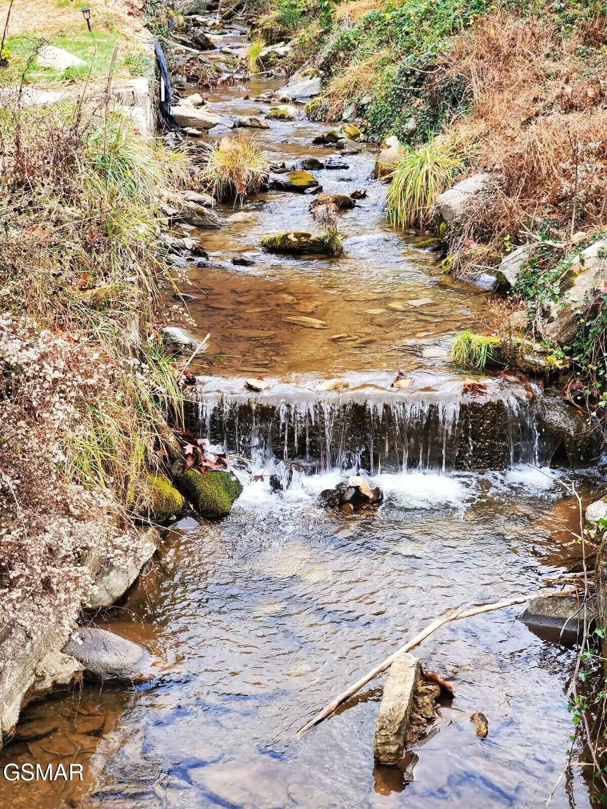 569 Baskins Creek Road Gatlinburg TN 37738