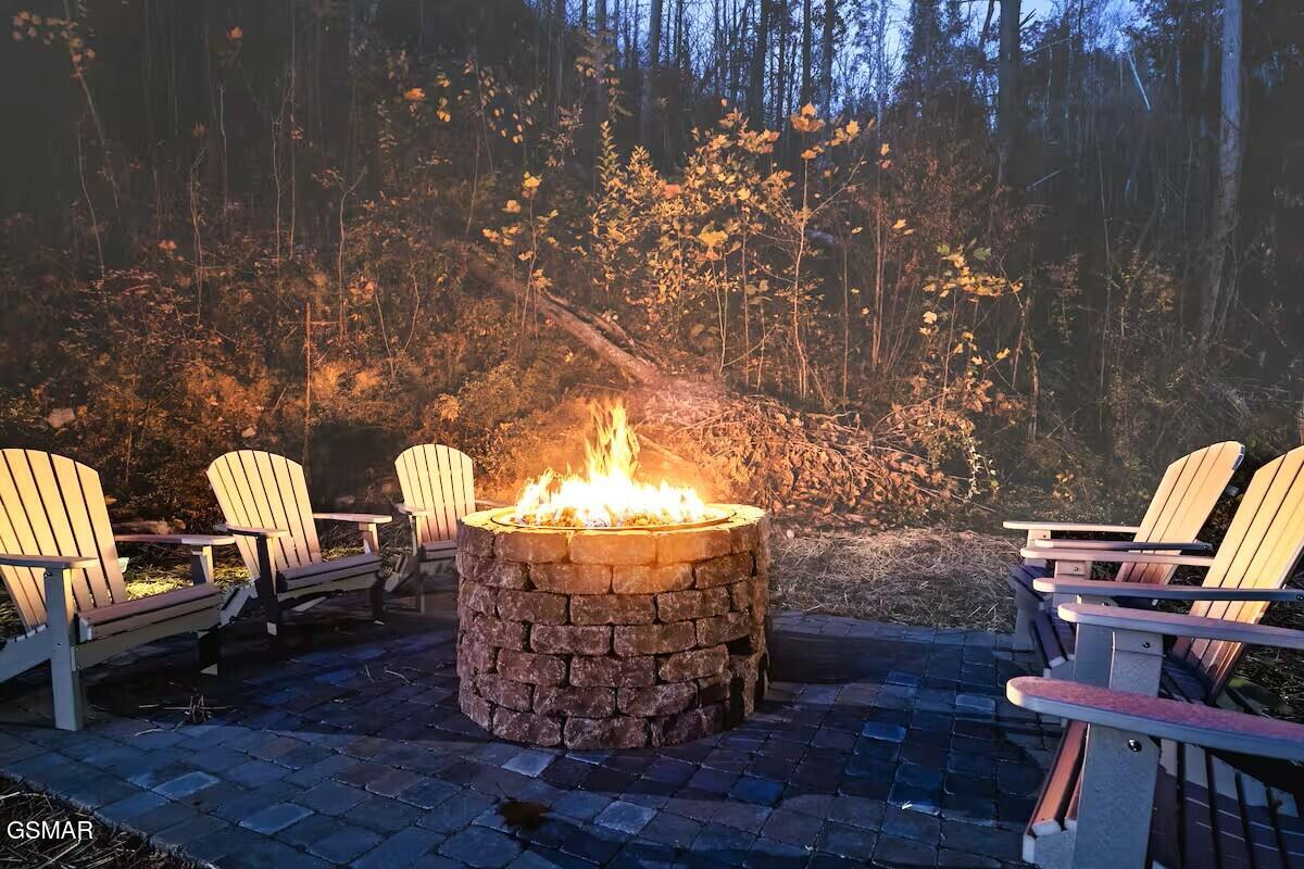 569 Baskins Creek Road Gatlinburg TN 37738