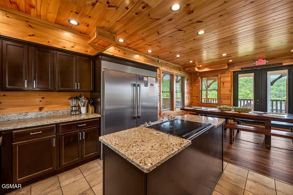 776 Mountain Stream Way Gatlinburg TN 37738