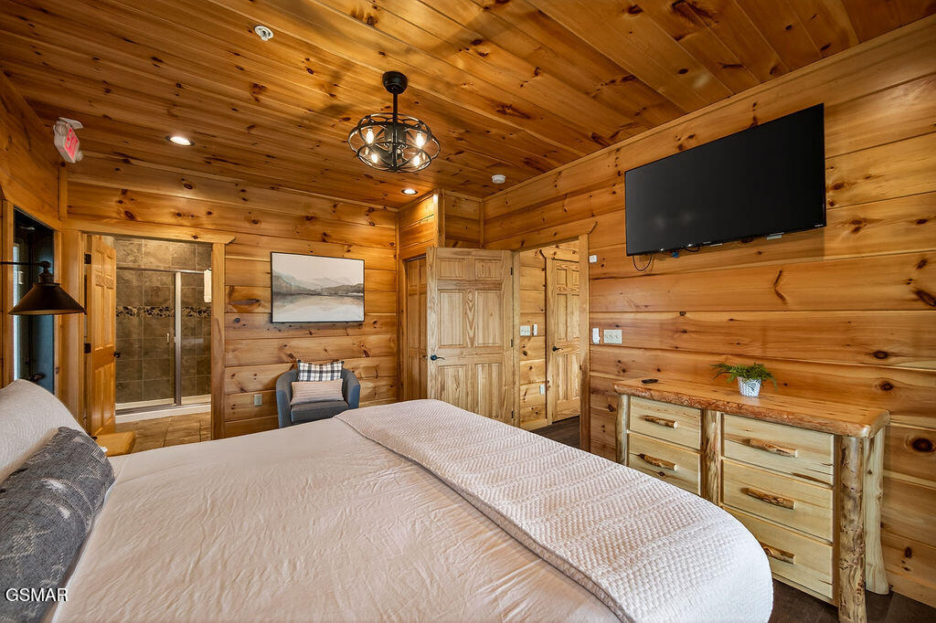 776 Mountain Stream Way Gatlinburg TN 37738