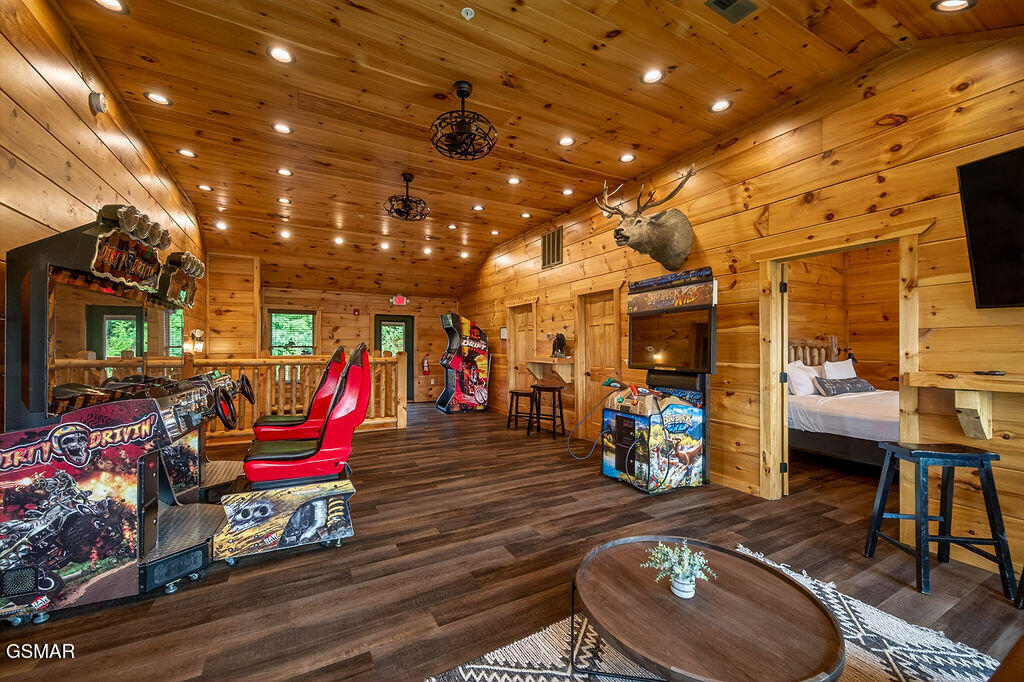776 Mountain Stream Way Gatlinburg TN 37738